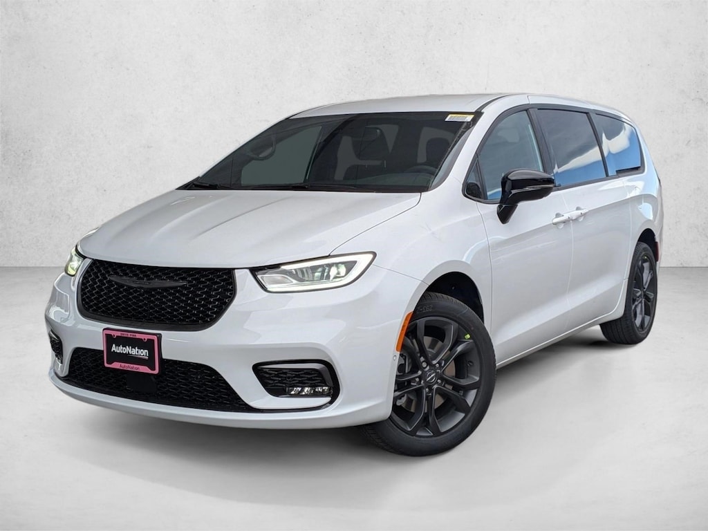New 2026 Chrysler Pacifica Select Van Passenger Van