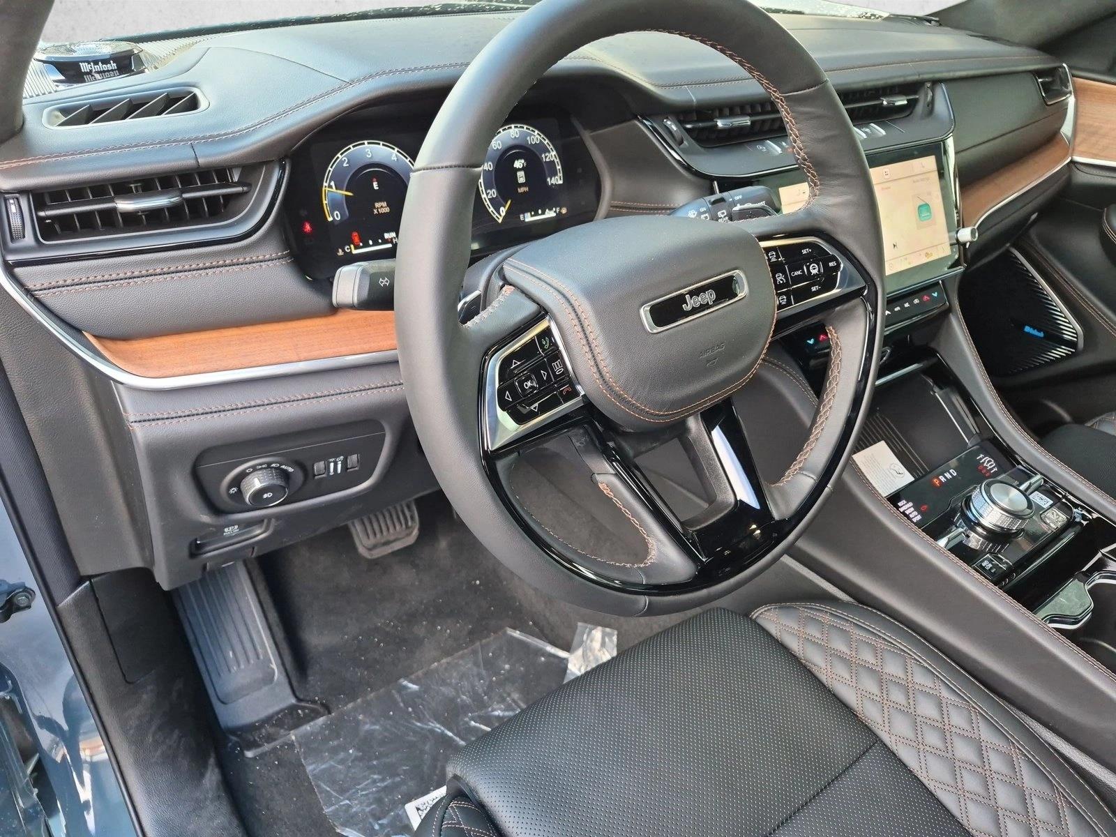 New 2027 Jeep Grand Cherokee 2 Row Summit SUV