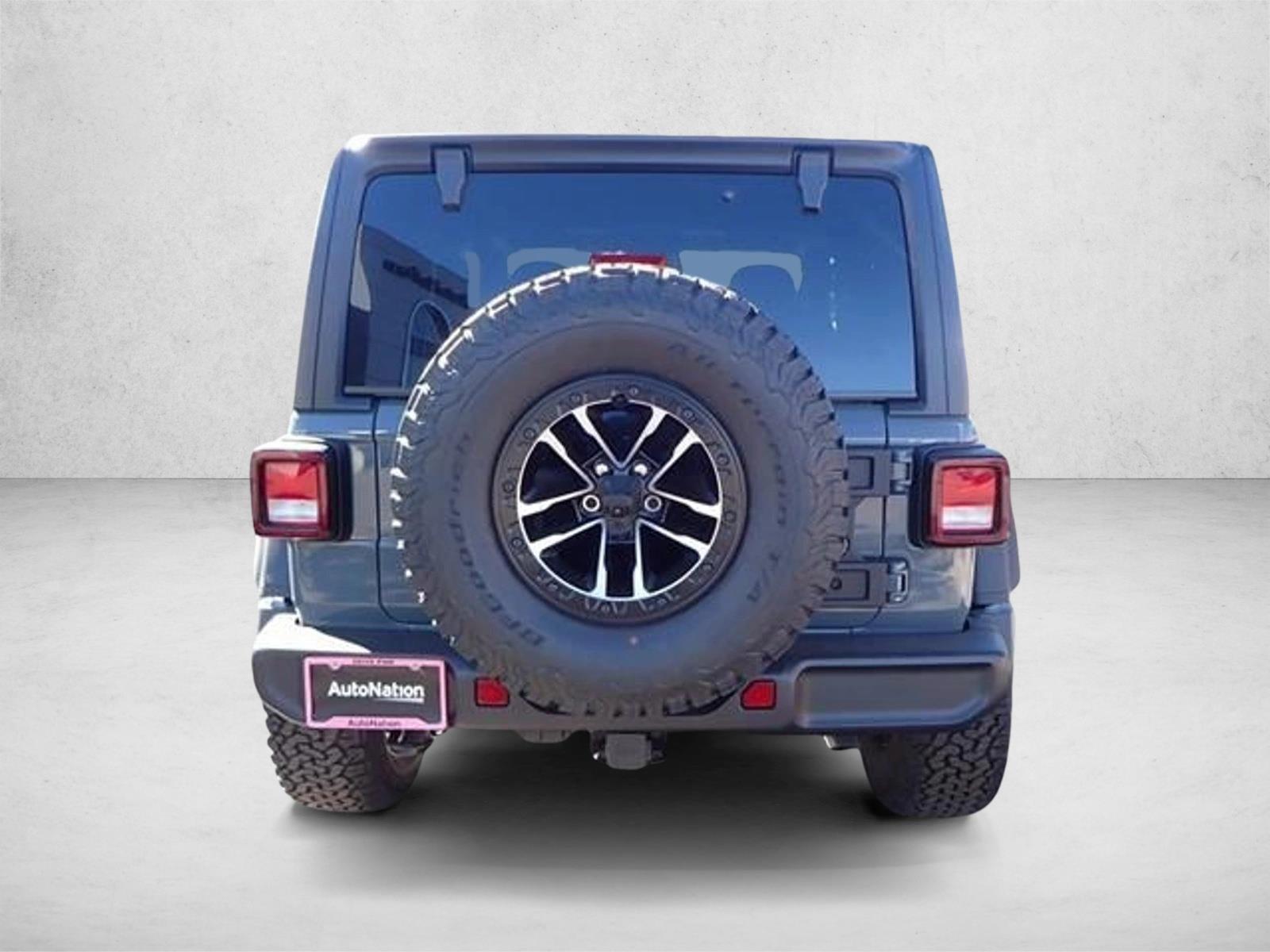 2025 Jeep Wrangler Willys photo 3