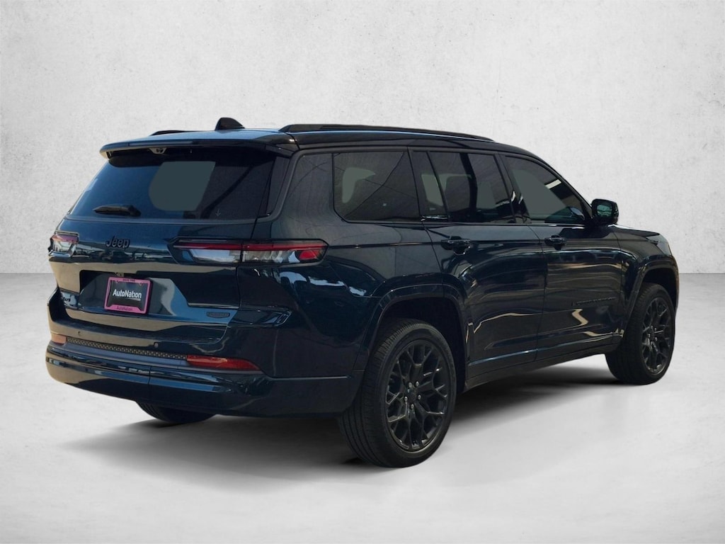 New 2026 Jeep Grand Cherokee Summit SUV