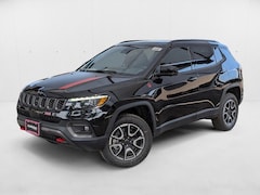 2025 Jeep Compass Trailhawk SUV