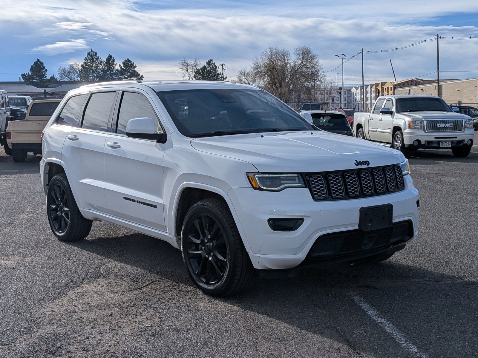 2020 Jeep Grand Cherokee Altitude Sport photo 3