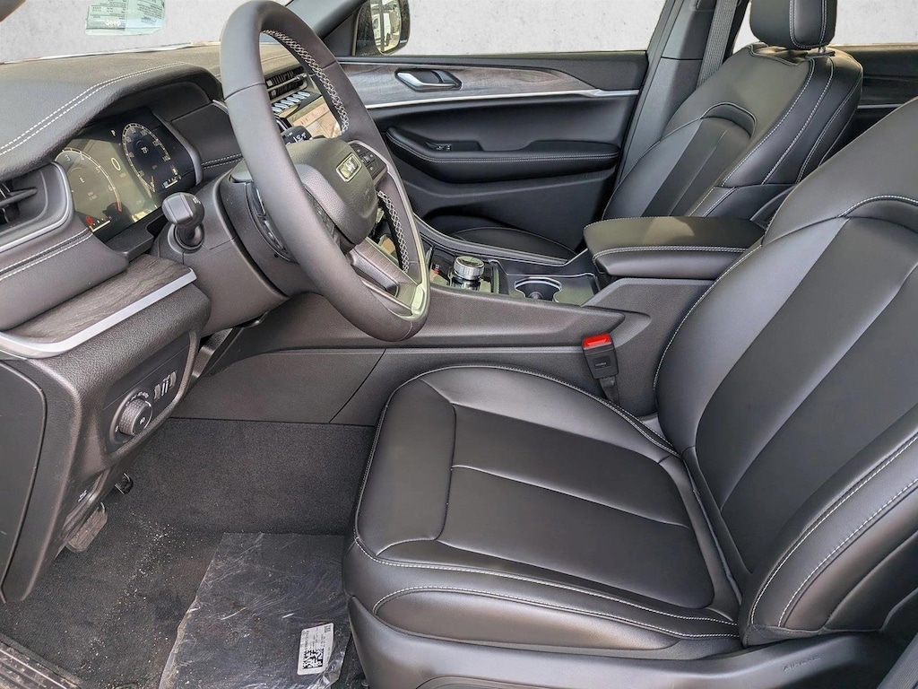 New 2025 Jeep Grand Cherokee Limited SUV