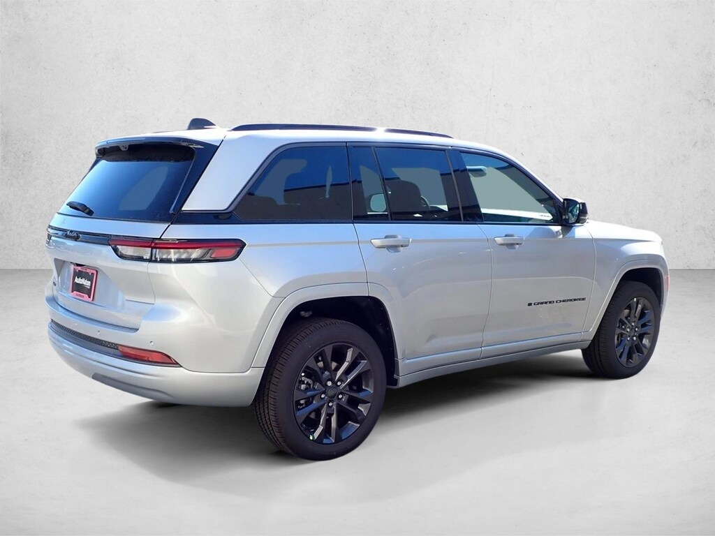 New 2026 Jeep Grand Cherokee Limited Reserve SUV