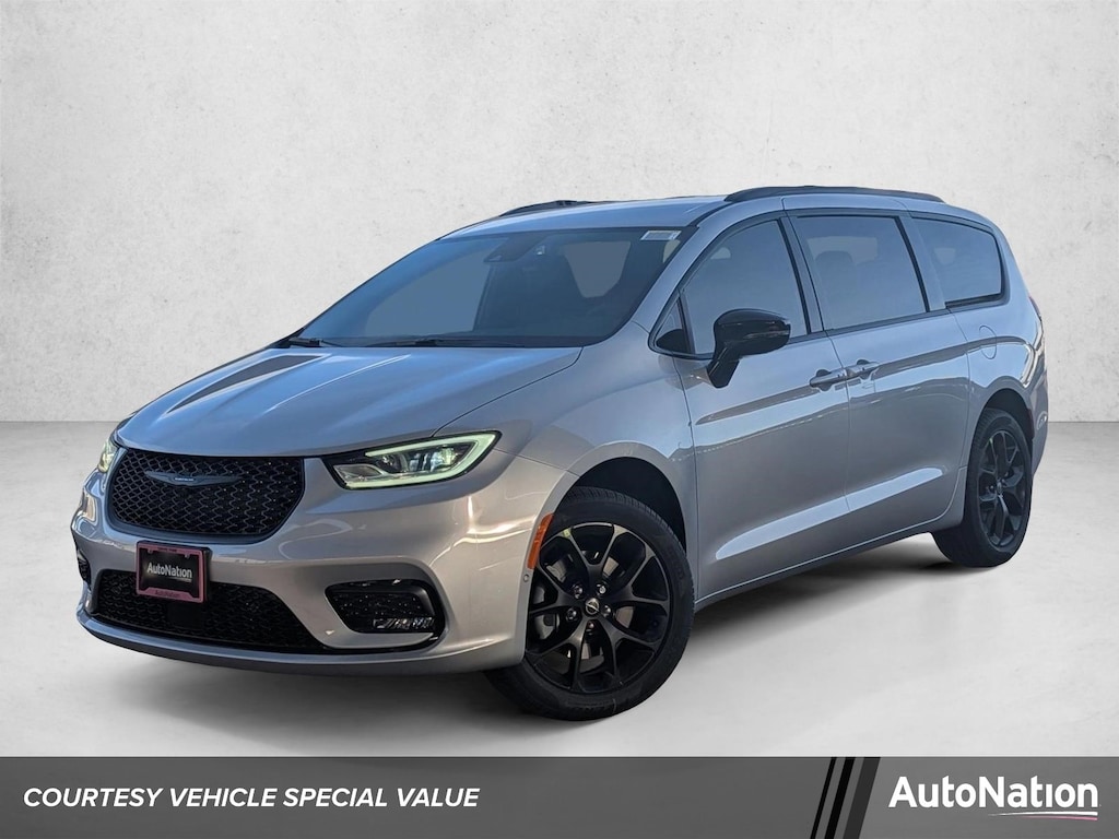 New 2026 Chrysler Pacifica Select Van Passenger Van