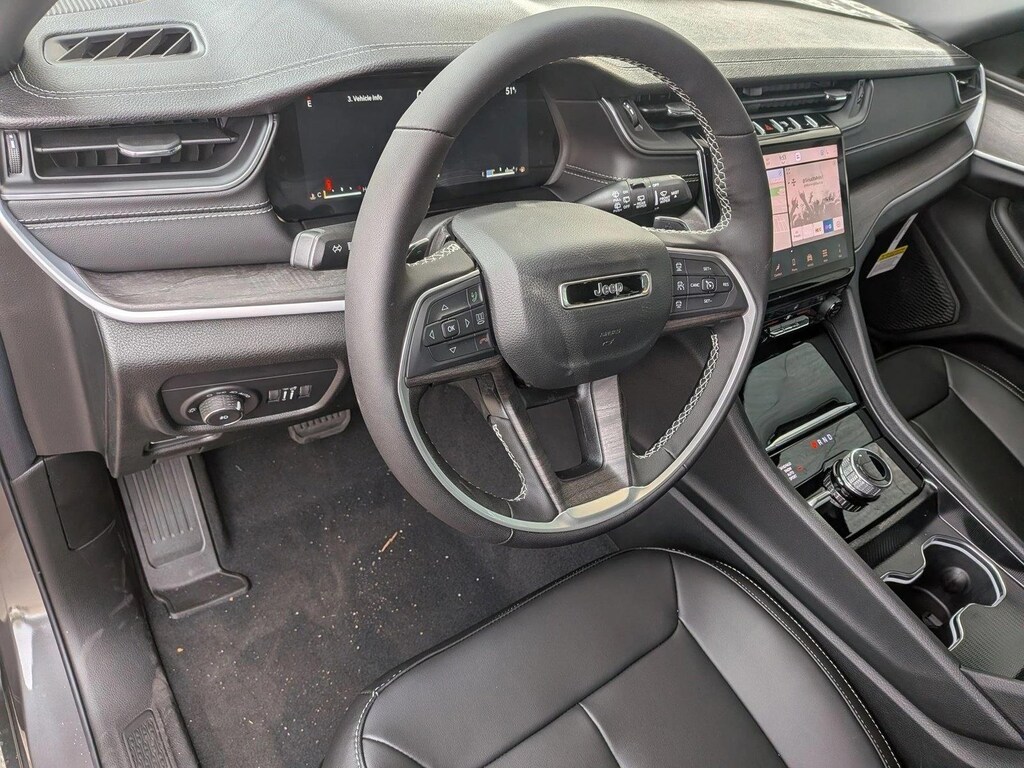 New 2025 Jeep Grand Cherokee Limited SUV