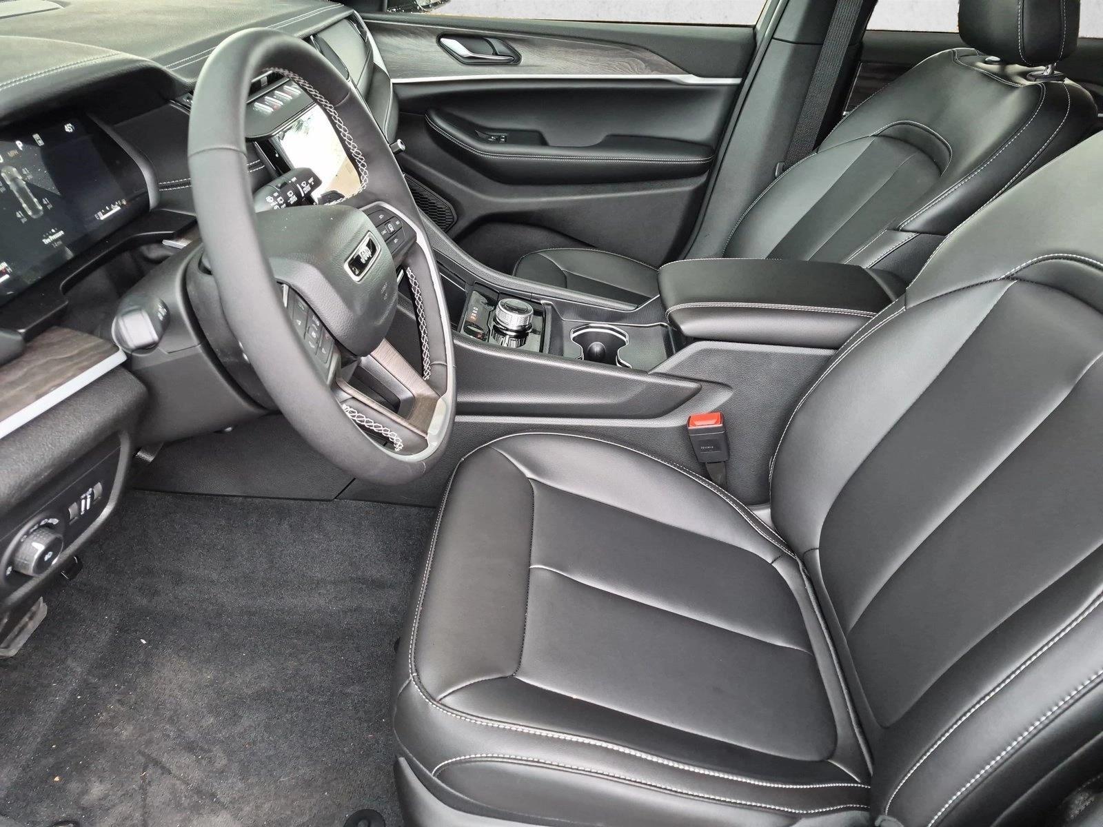 New 2027 Jeep Grand Cherokee Limited SUV