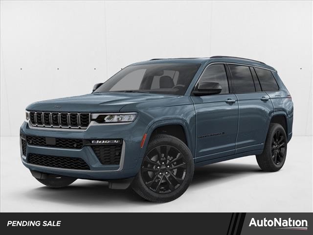 2026 Jeep Grand Cherokee L Summit 4x4's photo