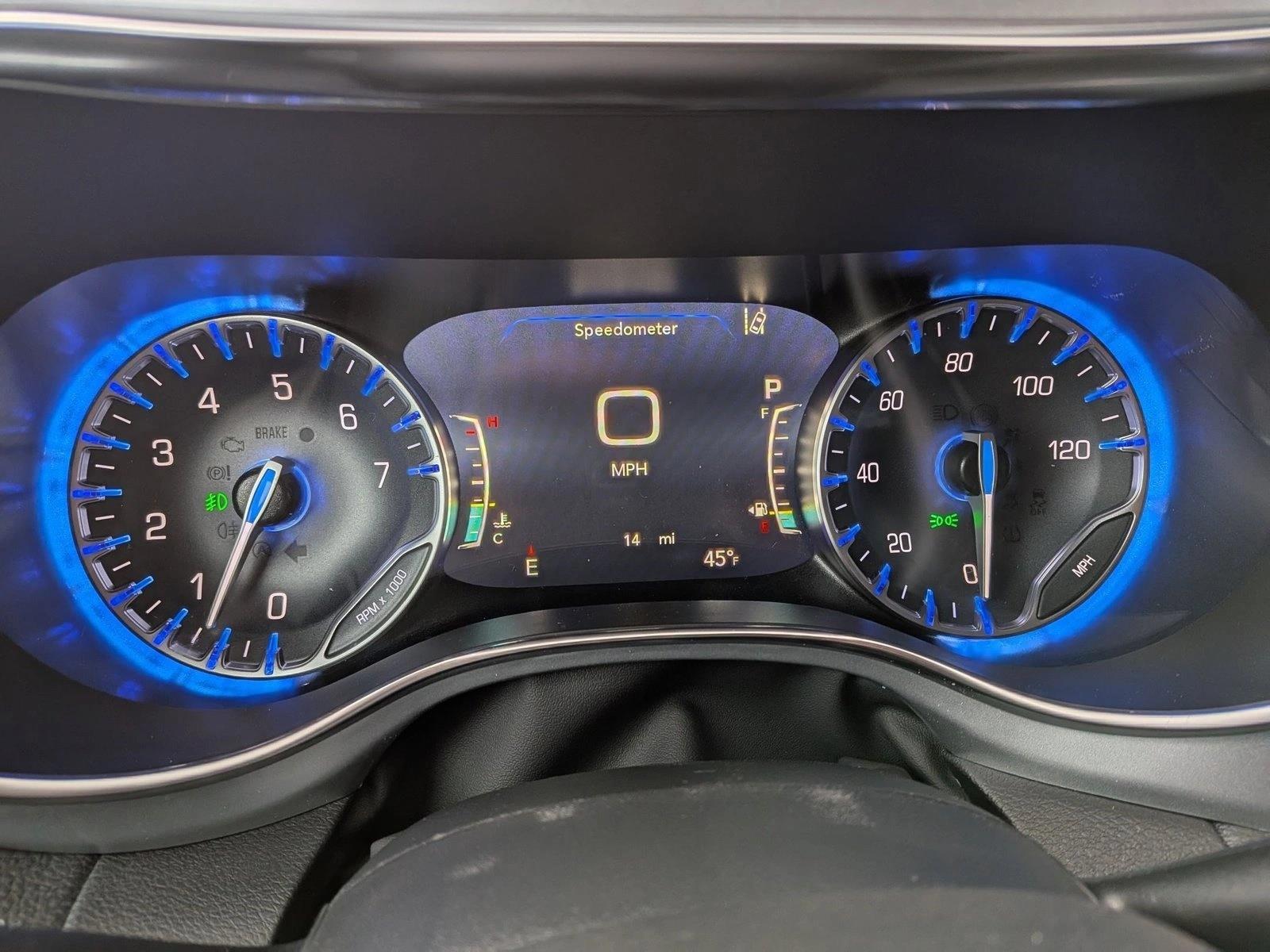 2026 Chrysler Pacifica Limited - Photo 11
