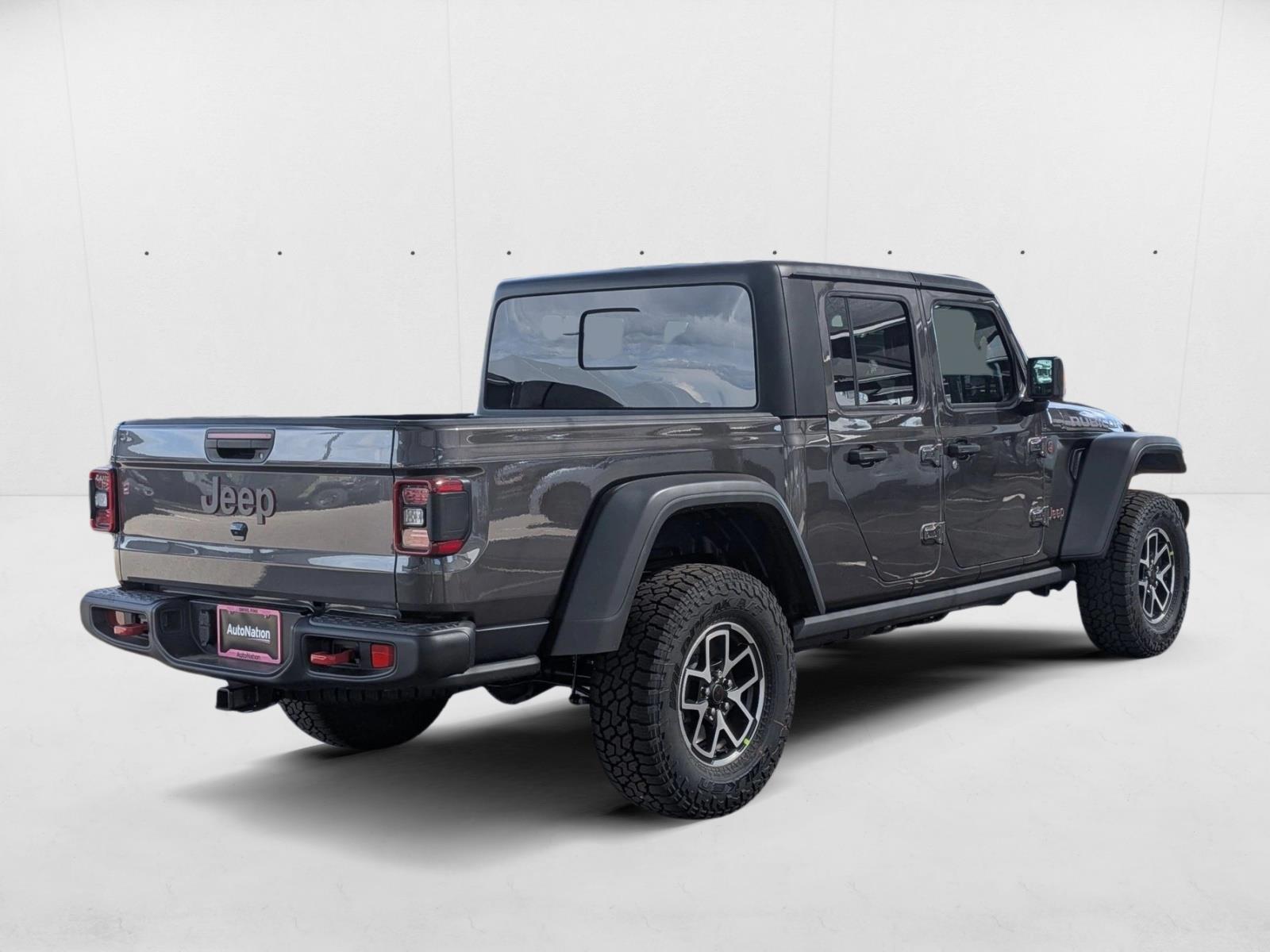 2025 Jeep Gladiator Rubicon photo 2