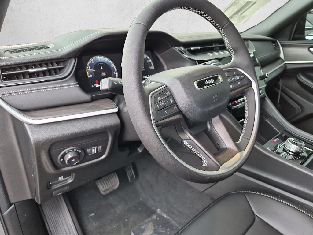 New 2027 Jeep Grand Cherokee L Limited SUV