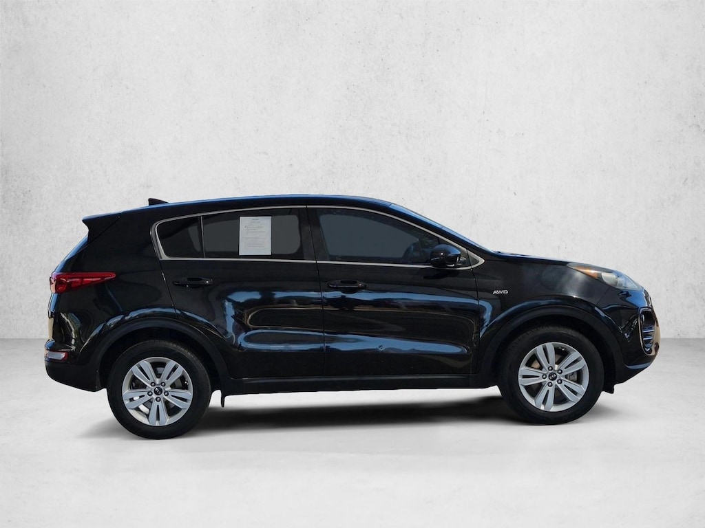 Used 2017 Kia Sportage LX Sport Utility