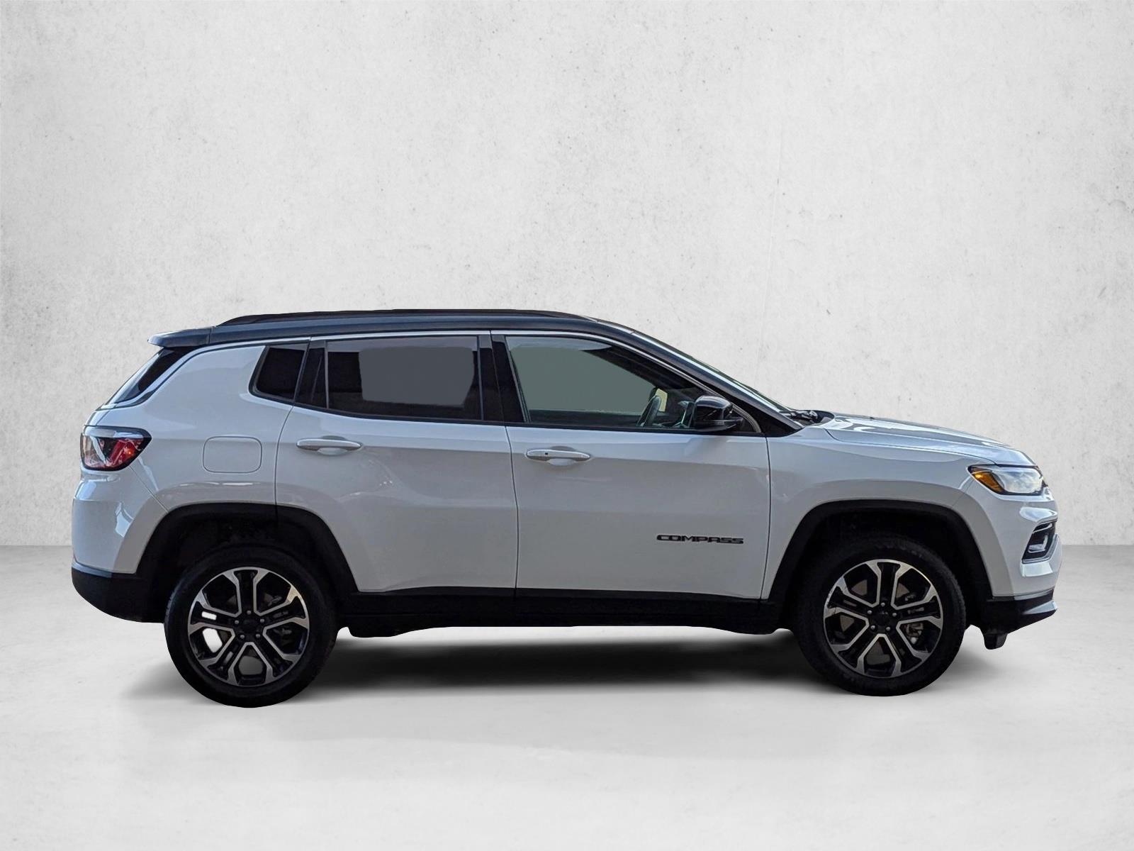 2024 Jeep Compass Limited photo 4