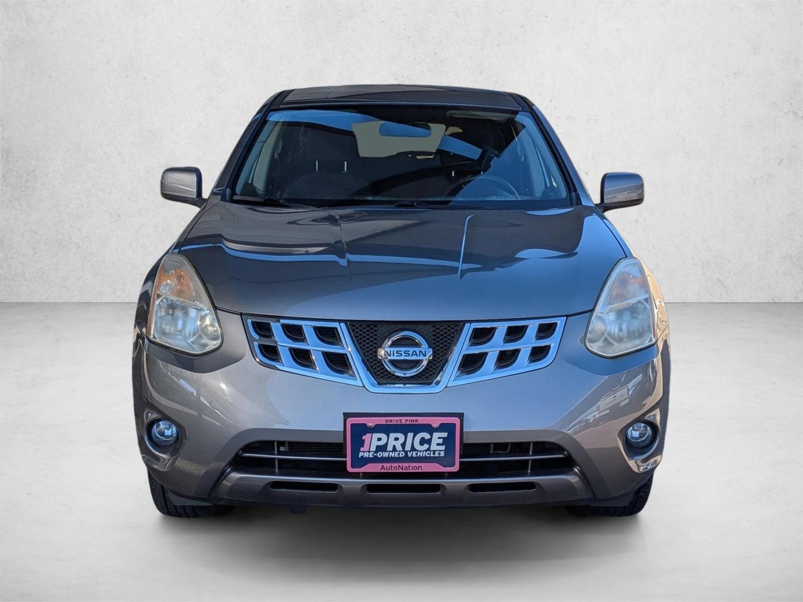 2013 Nissan Rogue photo 2