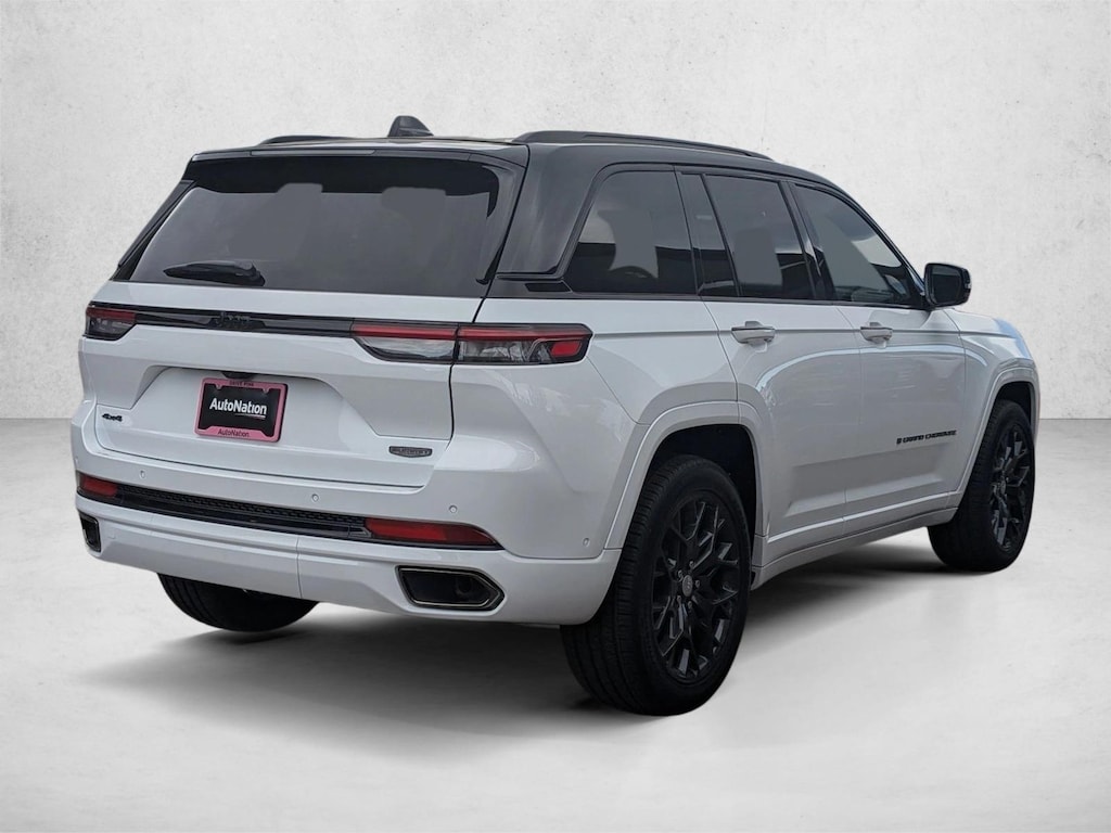 New 2025 Jeep Grand Cherokee Summit Reserve SUV