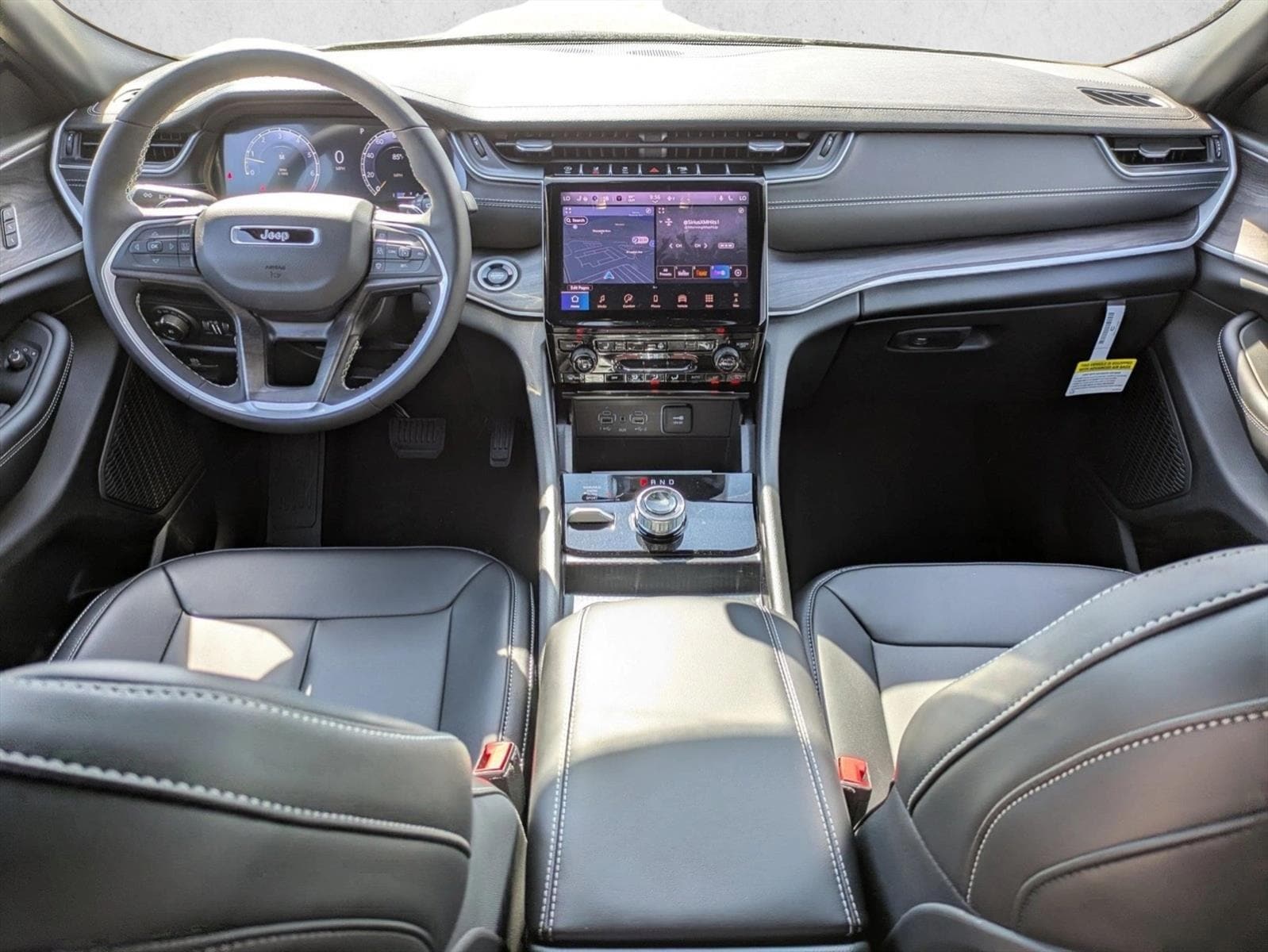 2025 Jeep Grand Cherokee L Limited - Photo 15