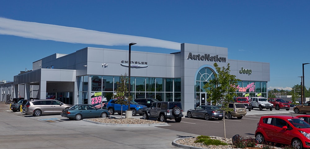 Littleton Area Chrysler
and Jeep Dealership Exterior view of
Autonation Chrysler Jeep Broadway serving Littleton