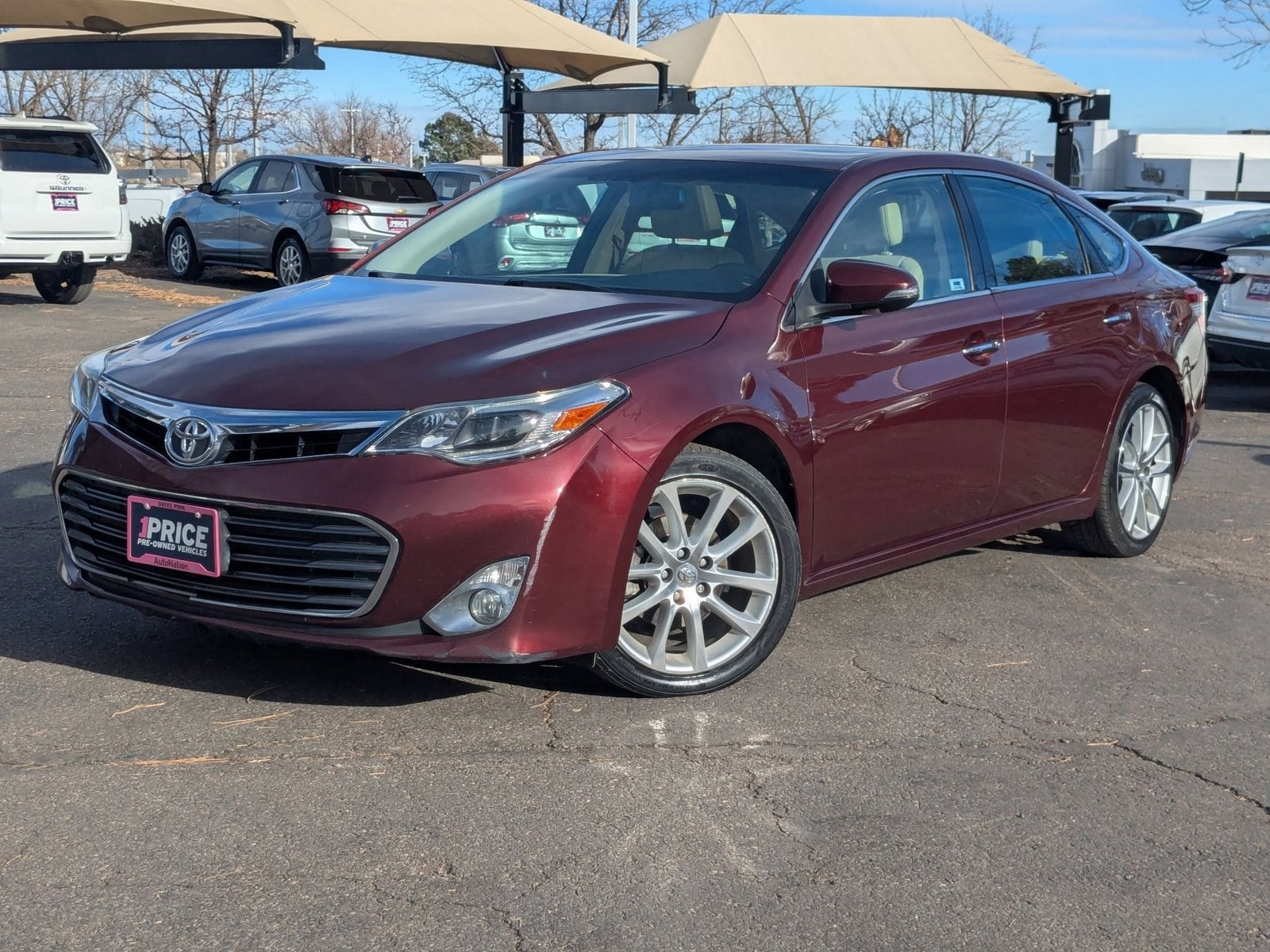 2013 Toyota Avalon Limited's photo