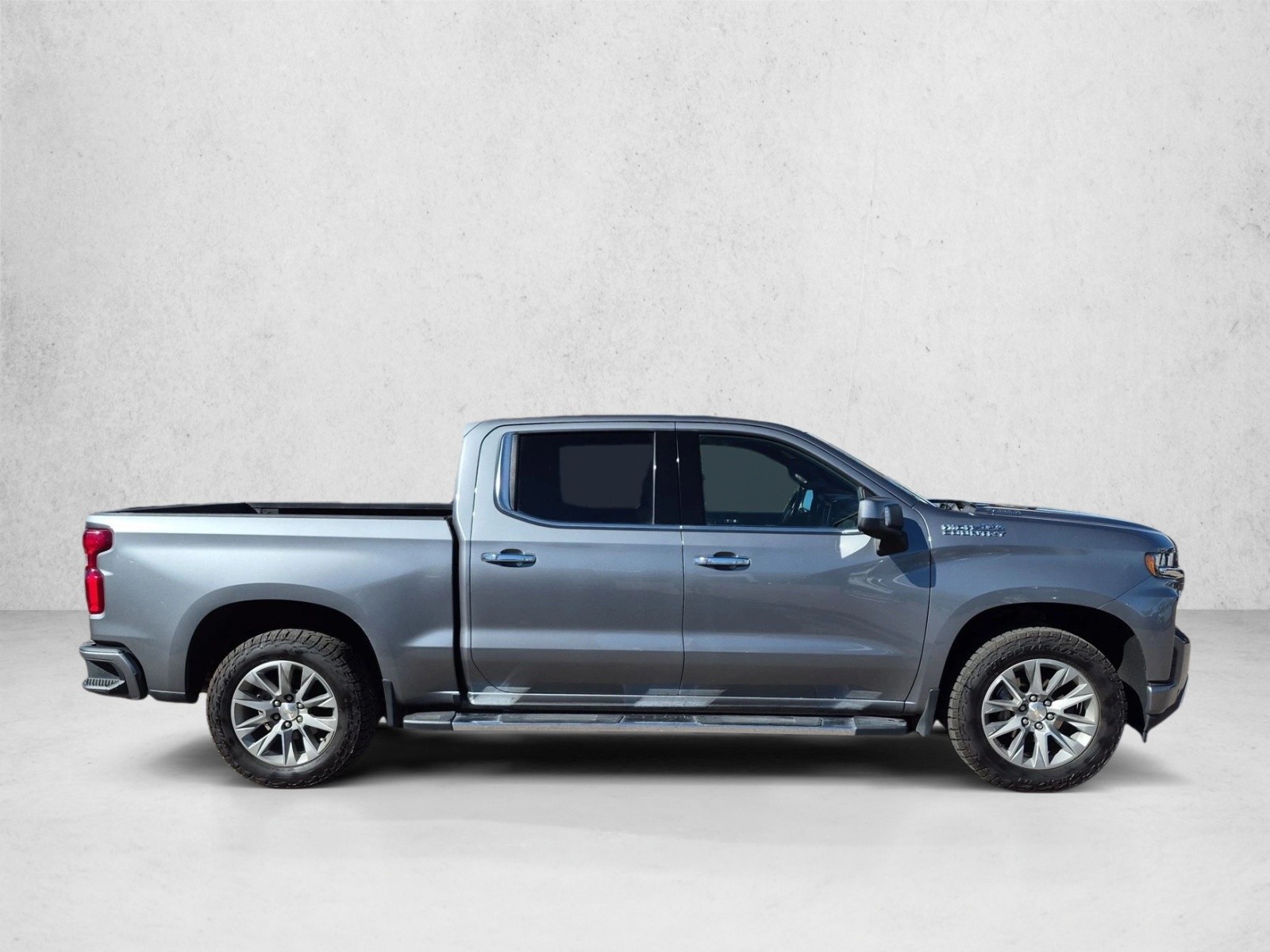 Used 2020 Chevrolet Silverado 1500 High Country Crew Cab Pickup
