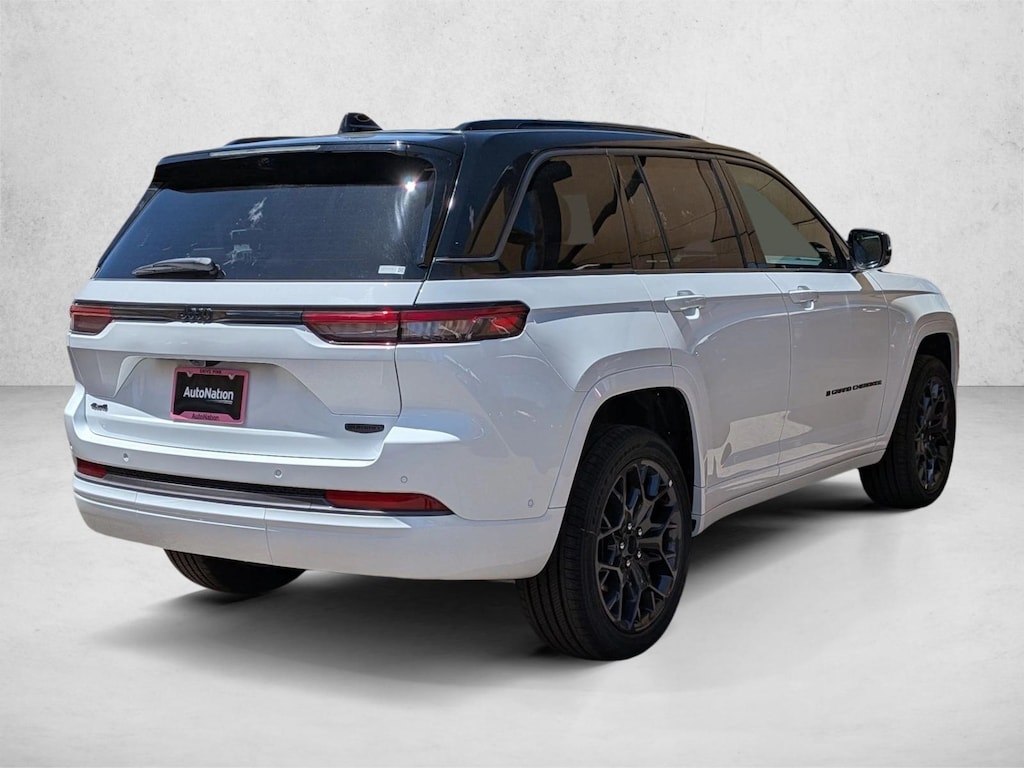 New 2026 Jeep Grand Cherokee Summit SUV