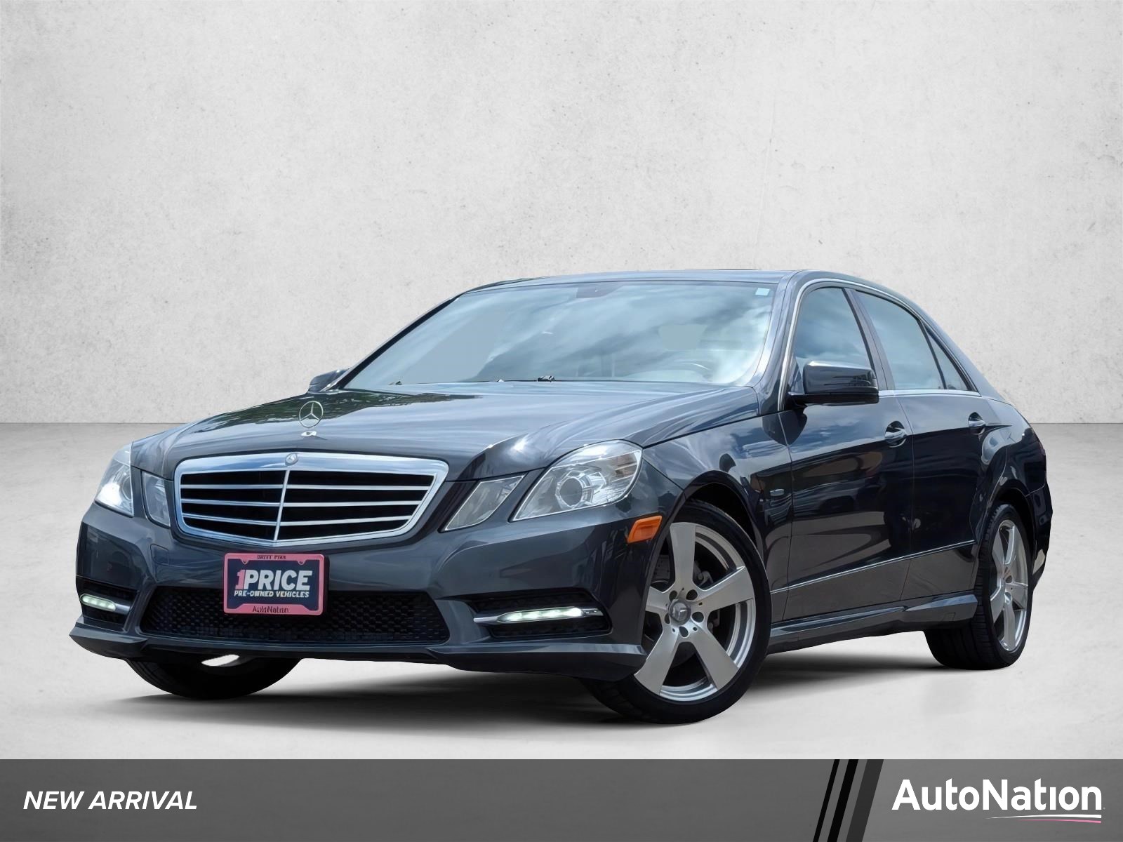 2012 Mercedes-Benz E-Class E350 Luxury's photo