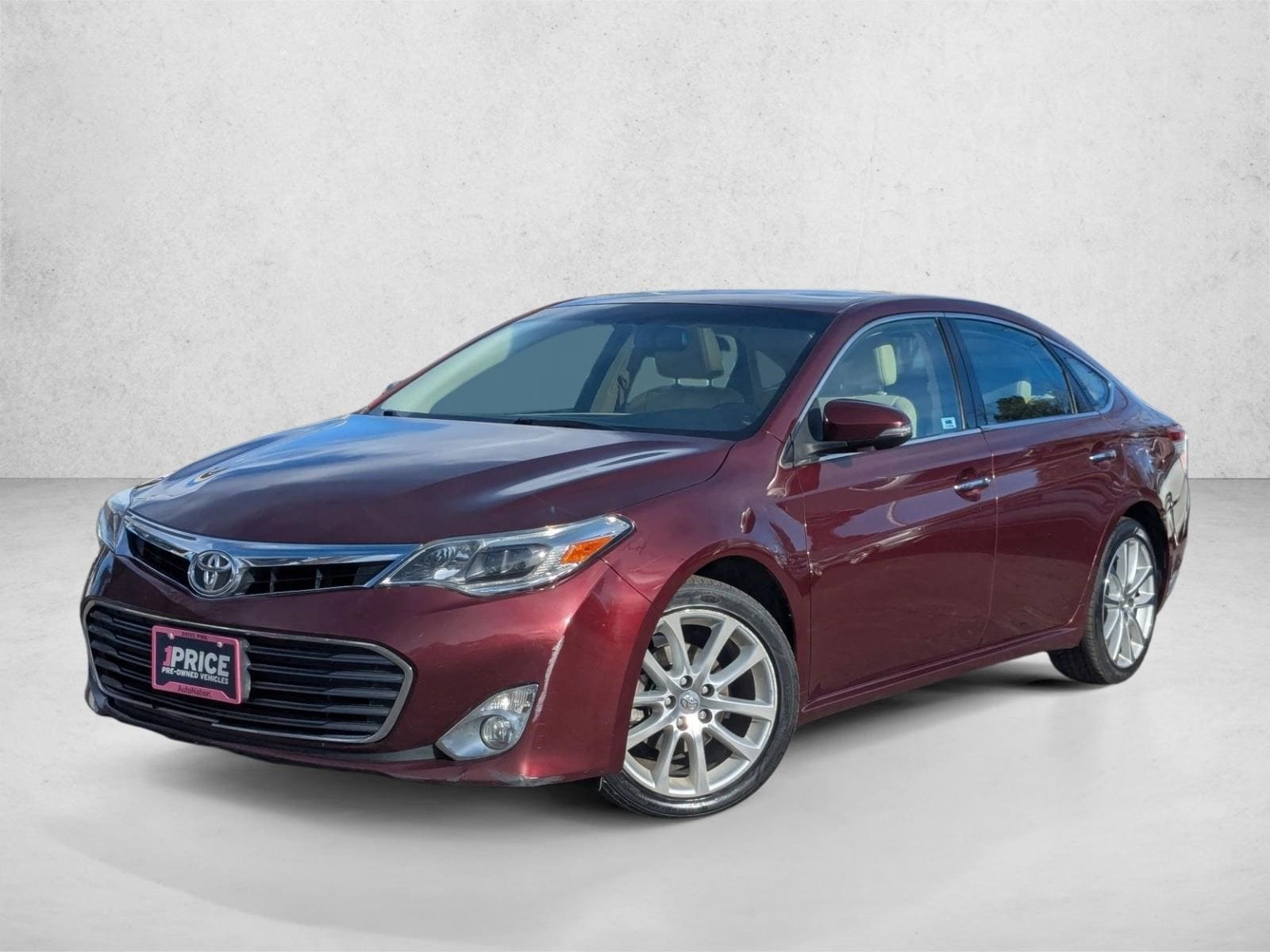2013 Toyota Avalon Limited's photo