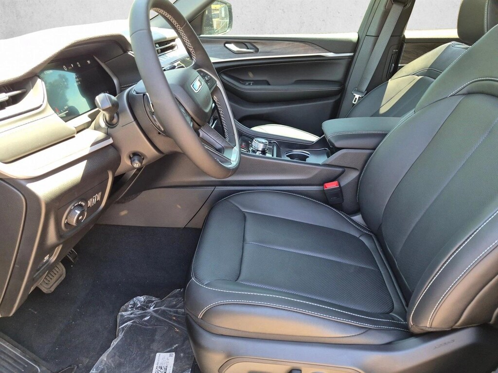 New 2026 Jeep Grand Cherokee L Limited Reserve SUV