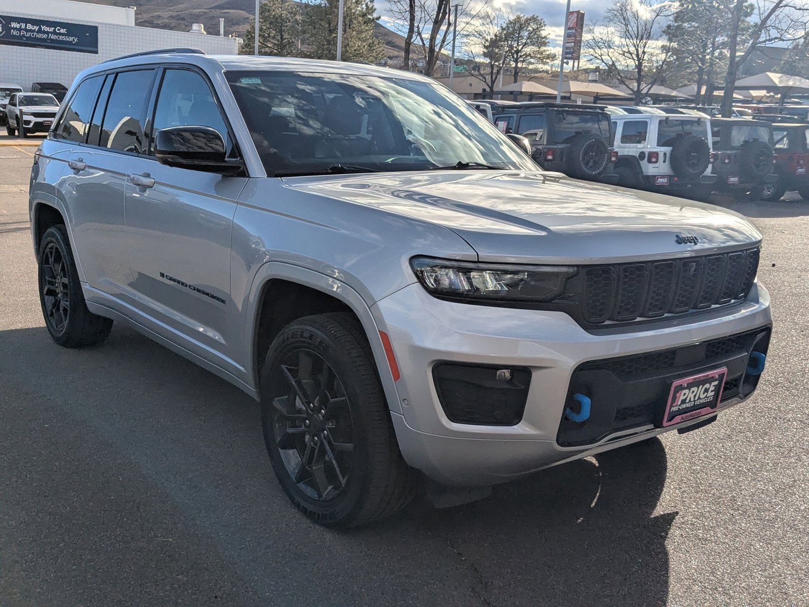 2024 Jeep Cherokee Limited 4xe photo 3
