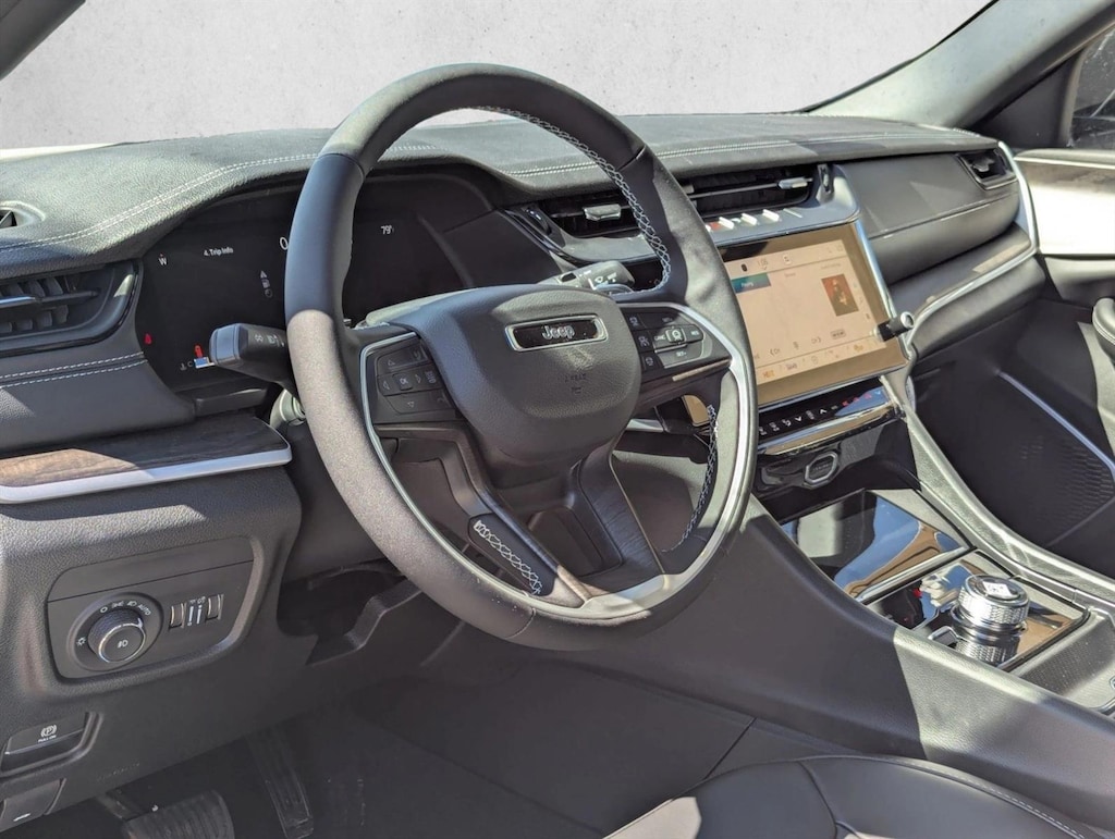 New 2026 Jeep Grand Cherokee Limited SUV