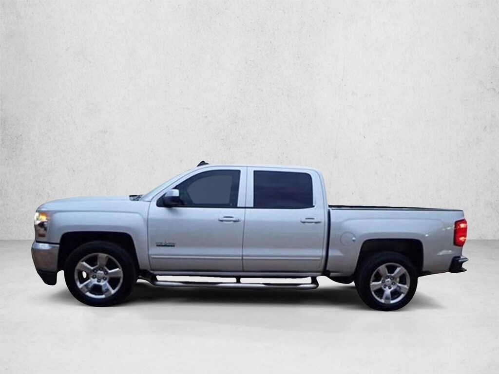 Used 2018 Chevrolet Silverado 1500 LT Crew Cab Pickup