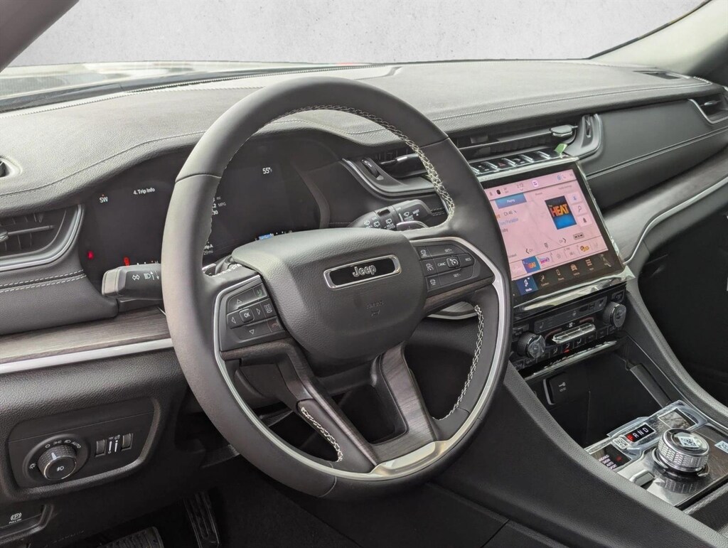 New 2025 Jeep Grand Cherokee Limited SUV