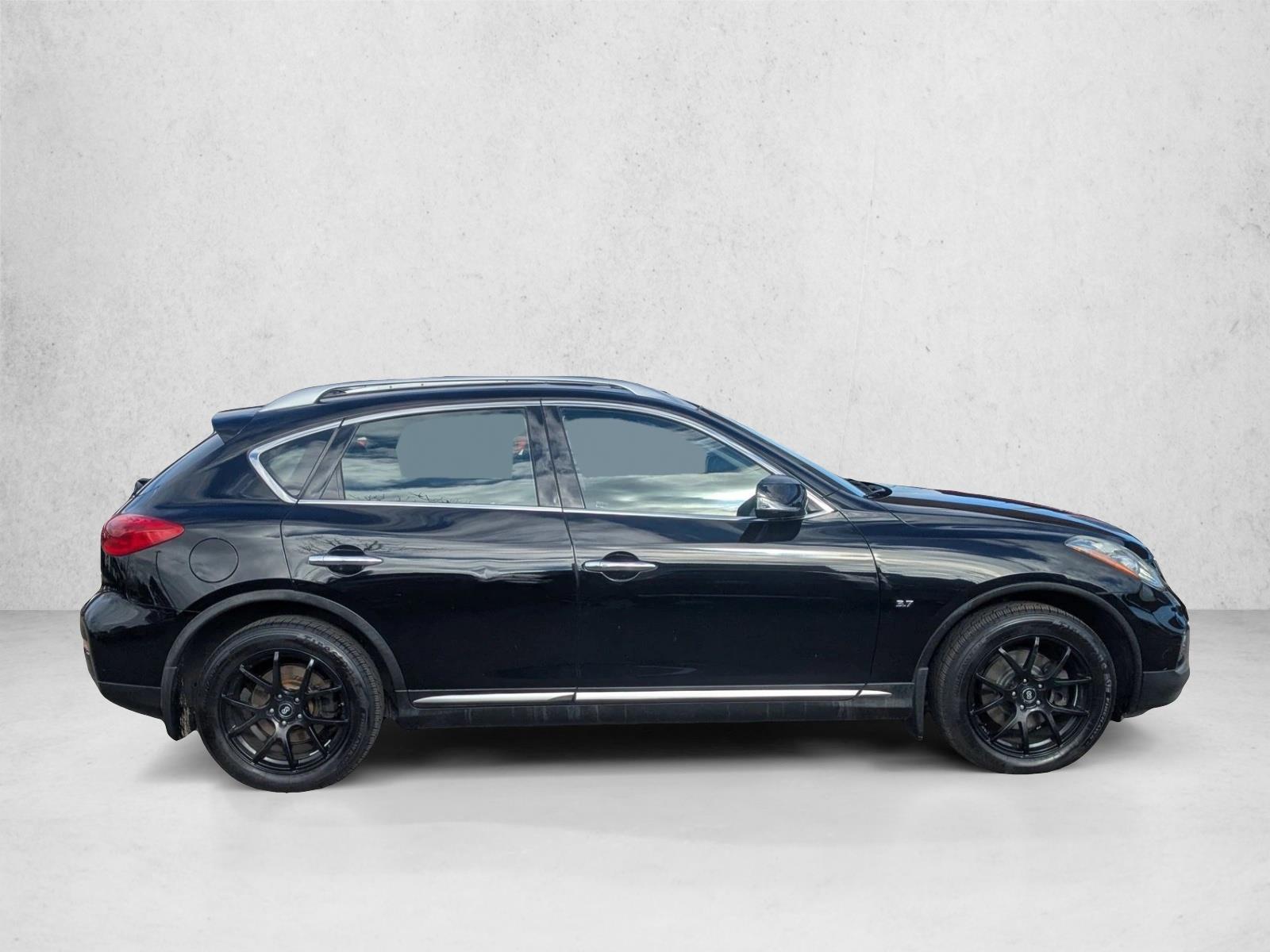 2017 Infiniti QX50 Premium photo 4