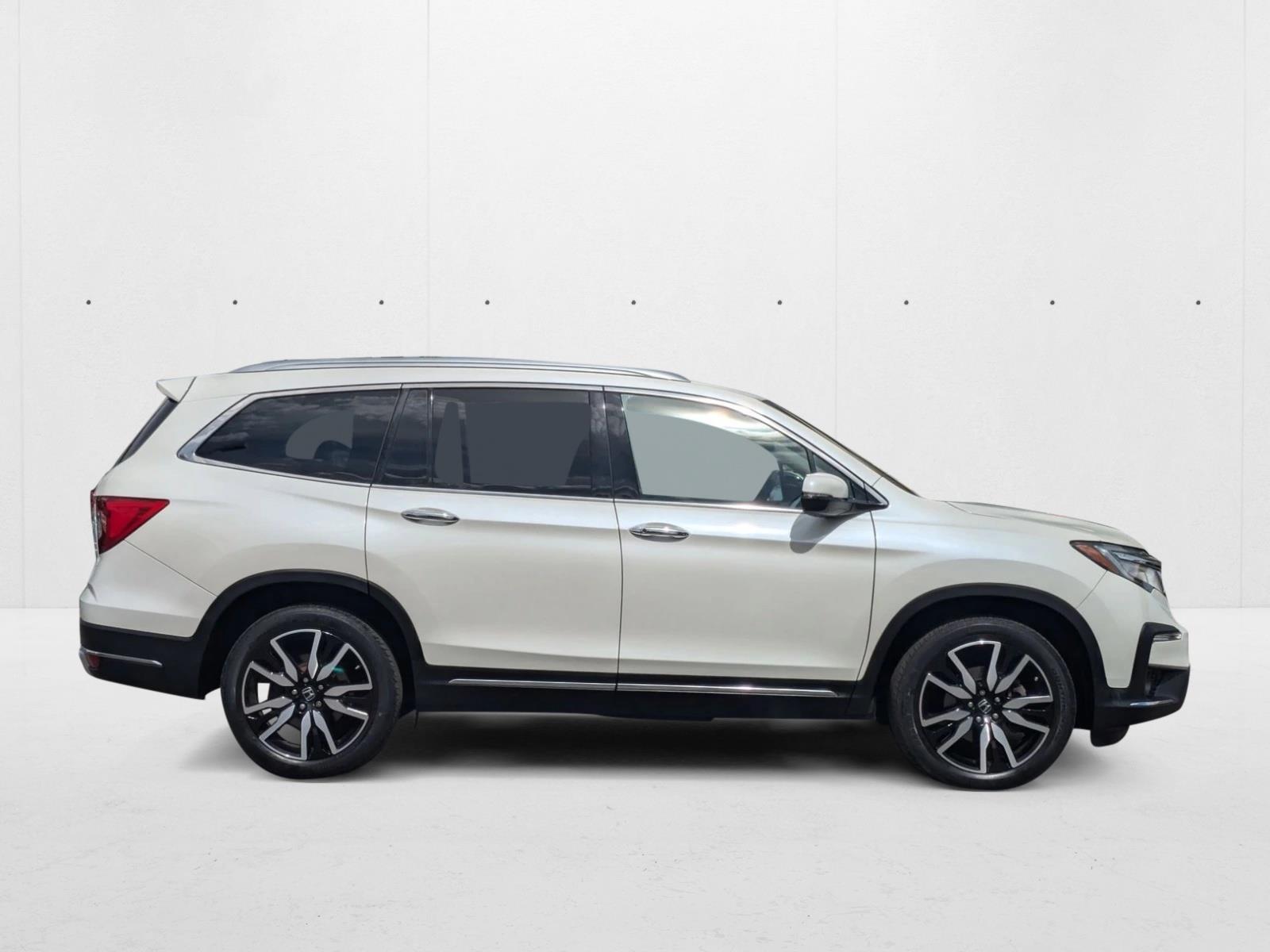 2019 Honda Pilot Touring photo 4
