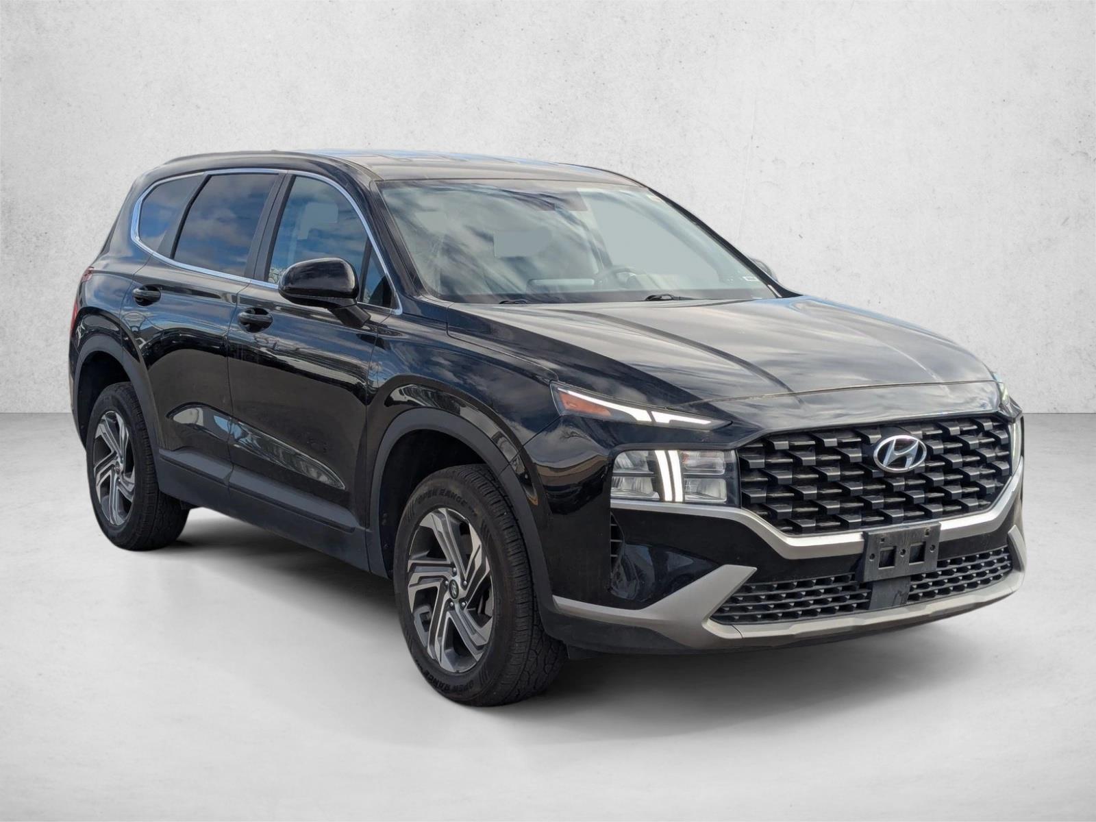 2021 Hyundai Santa Fe SE Sport photo 3