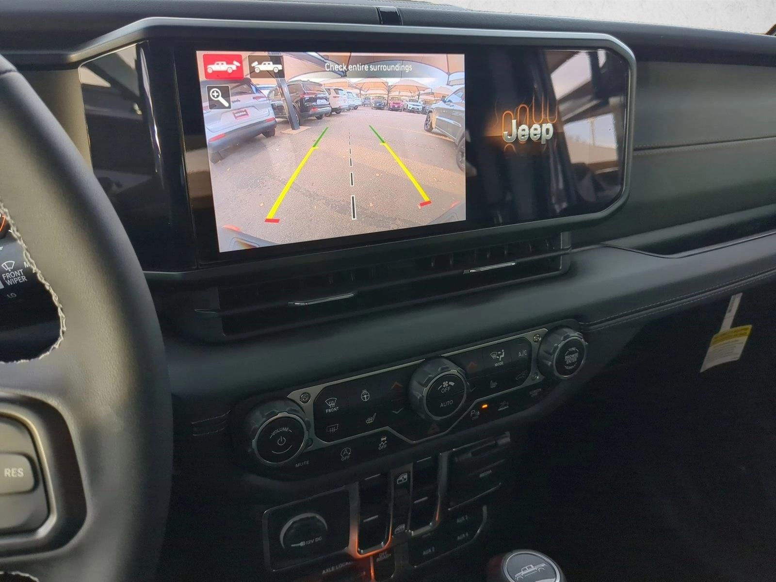 2025 Jeep Gladiator Mojave - Photo 13