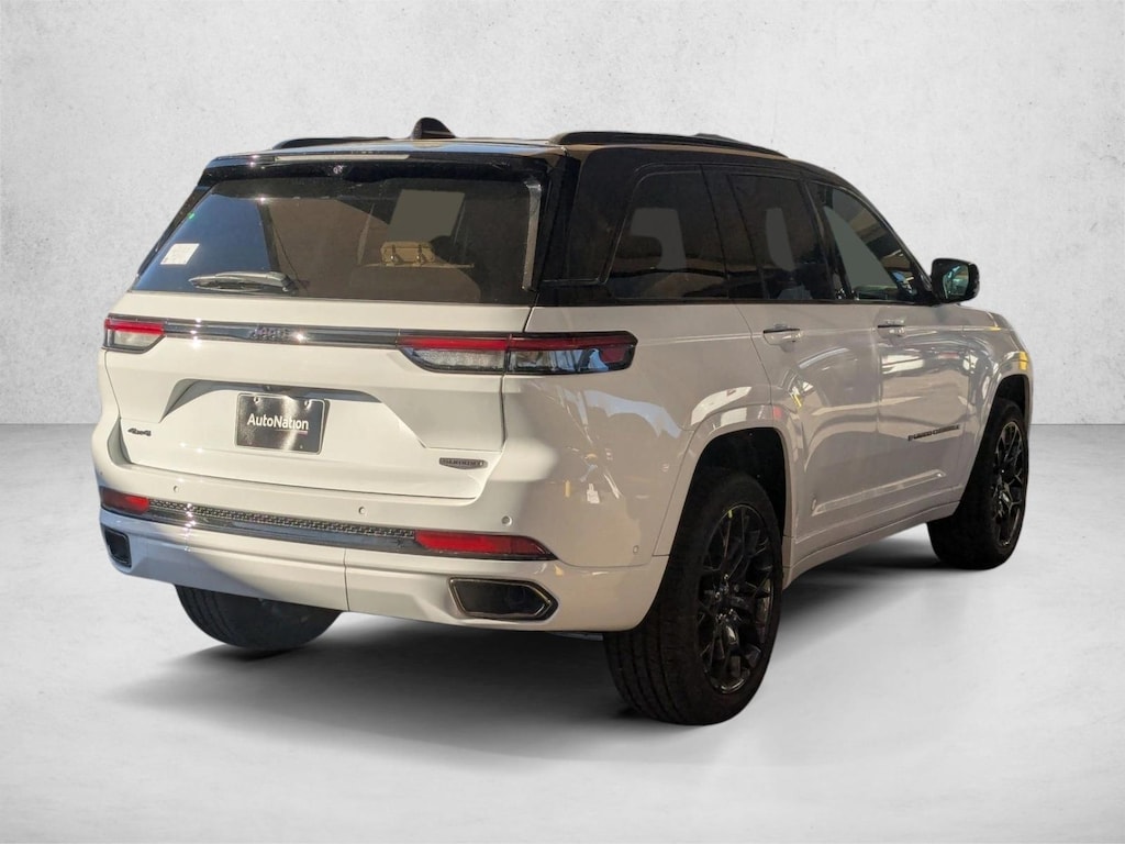 New 2025 Jeep Grand Cherokee Summit SUV