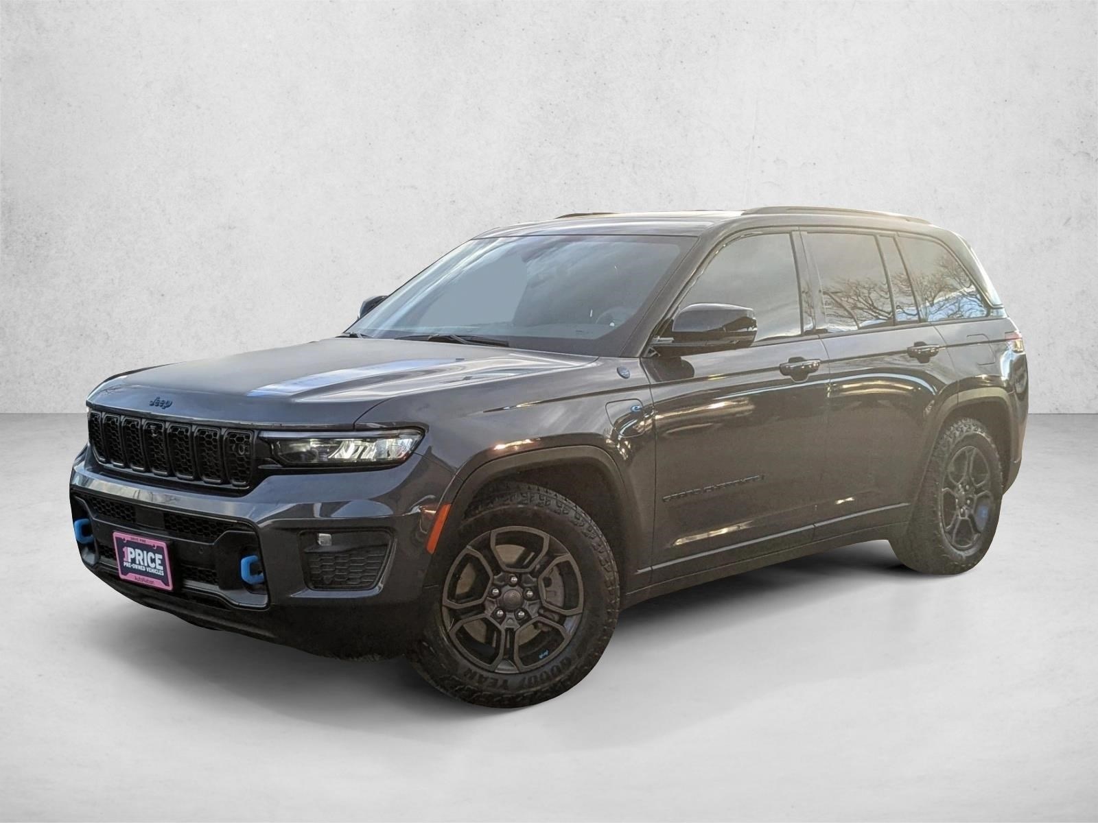 2024 Jeep Grand Cherokee Trailhawk 4xe's photo
