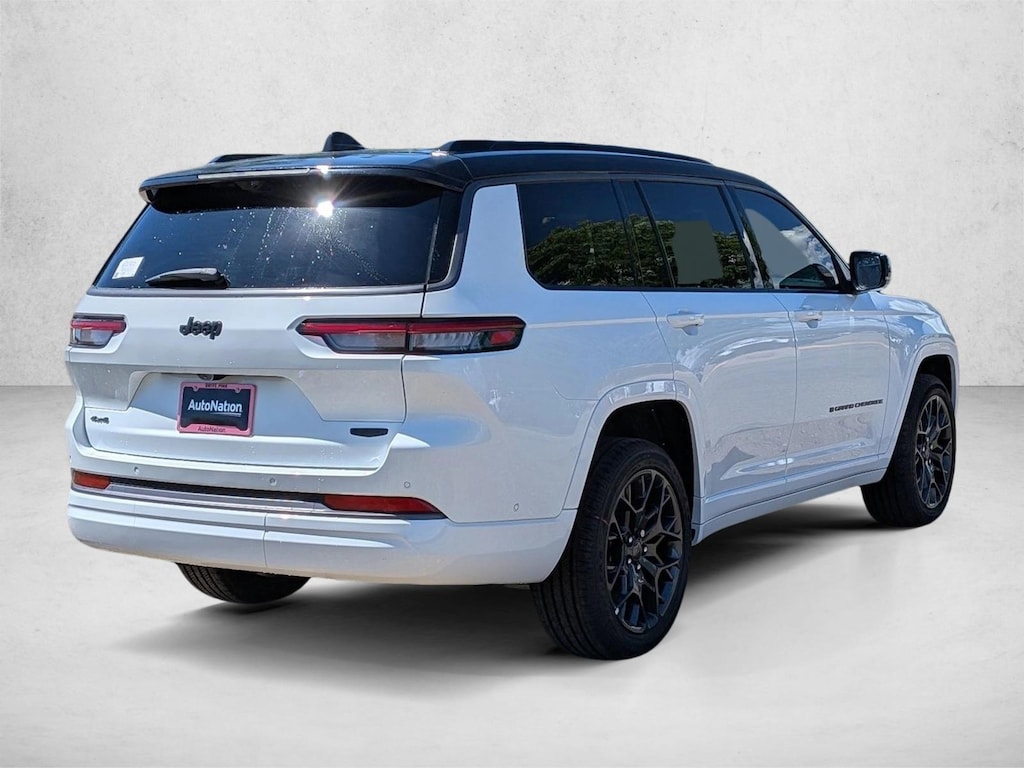 New 2026 Jeep Grand Cherokee L Summit SUV