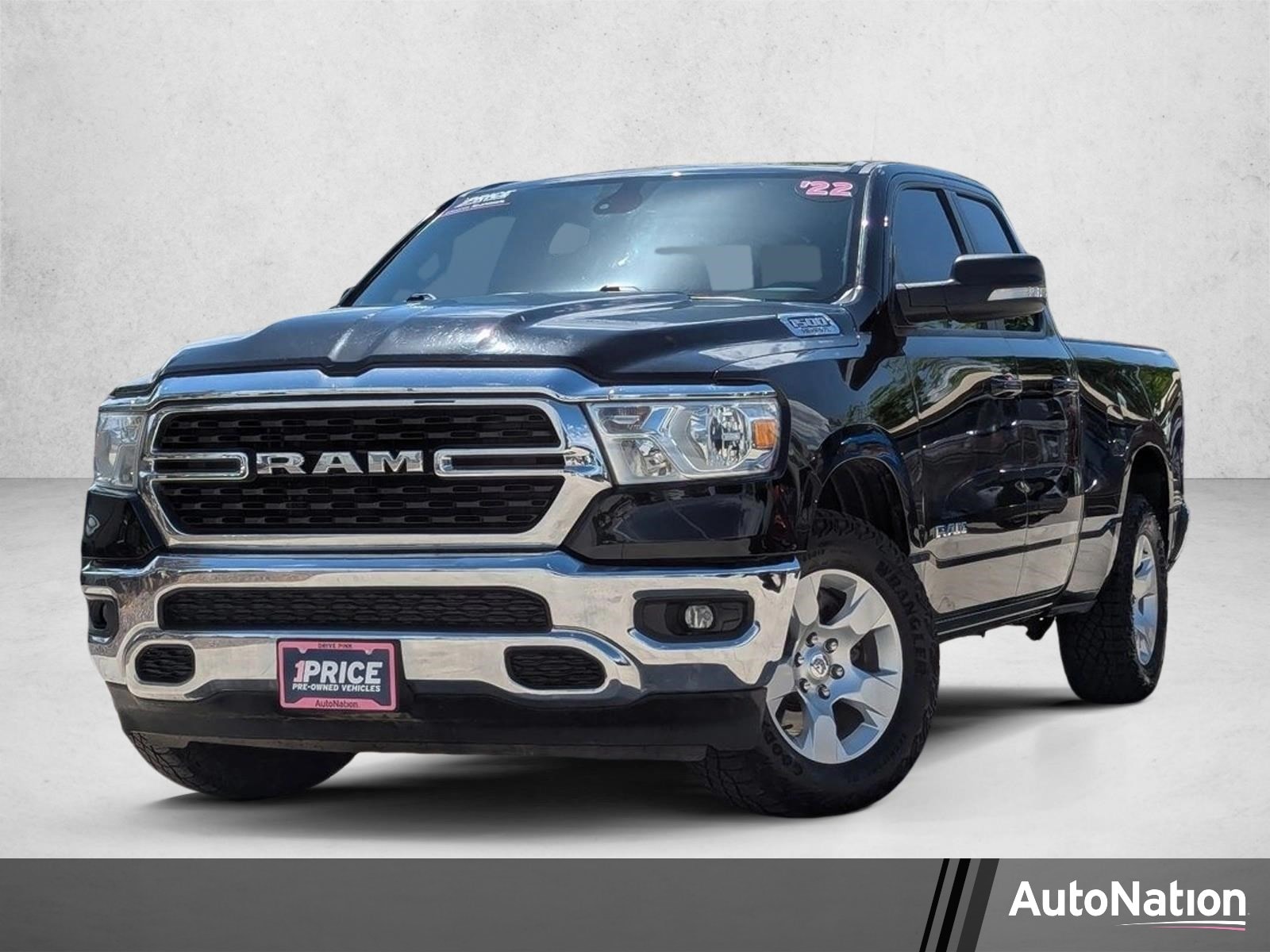 2022 RAM 1500 Big Horn/Lone Star 4x4 Quad Cab 6'4's photo