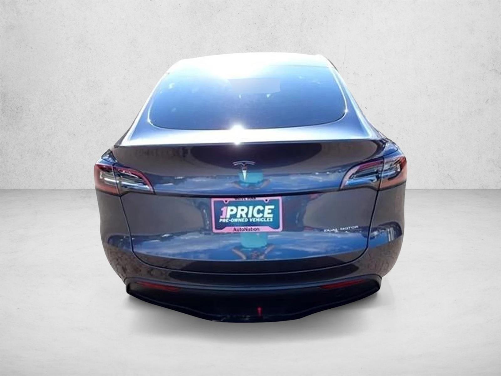 2023 Tesla Model Y Long Range photo 3