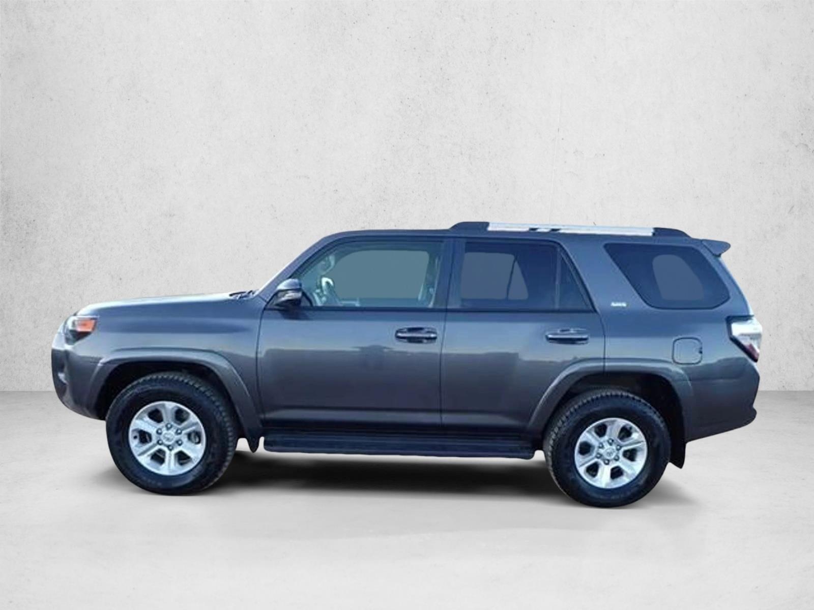 2022 Toyota 4Runner SR5 Premium photo 2