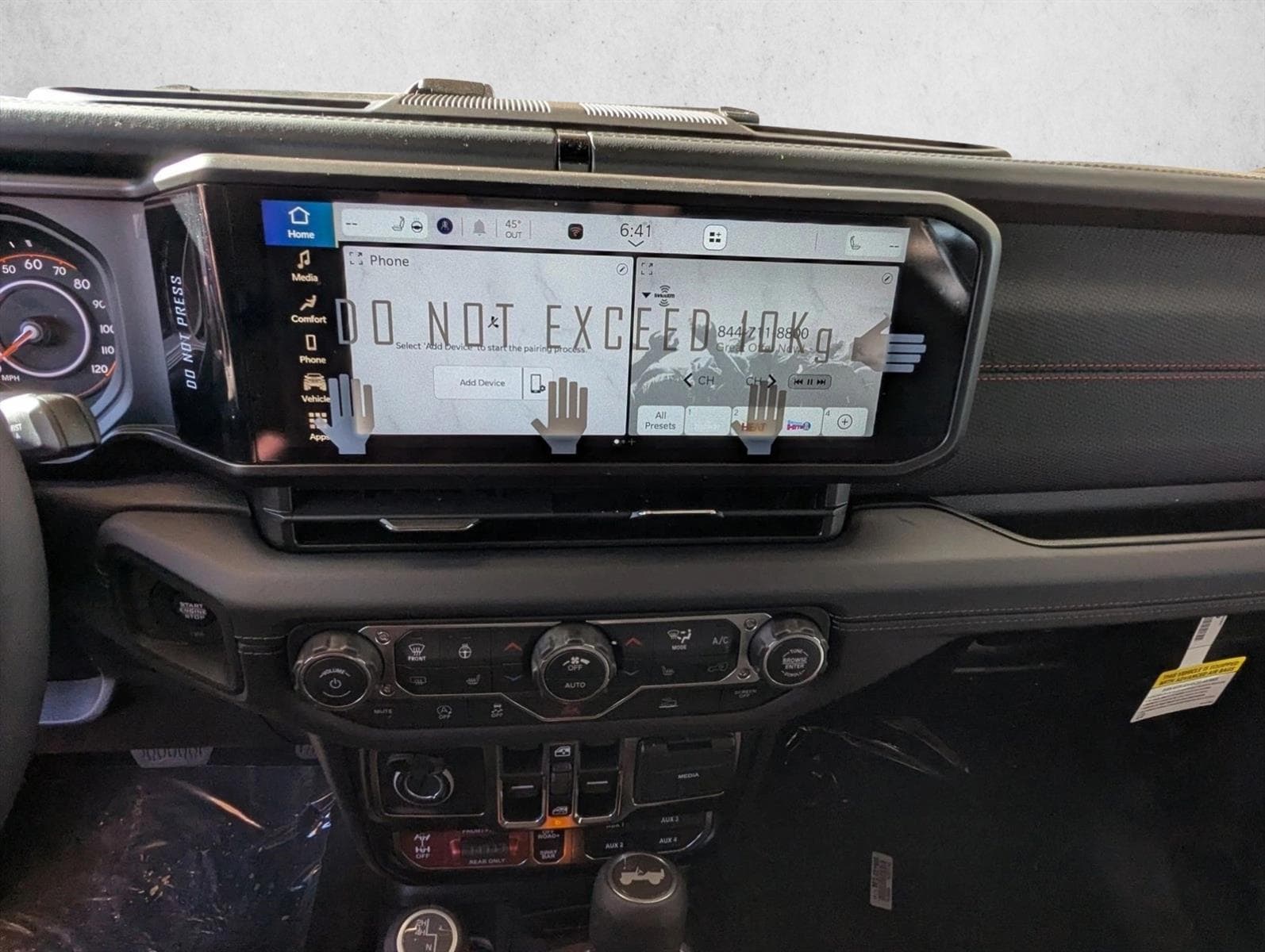 2026 Jeep Wrangler 4-Door Rubicon - Photo 12