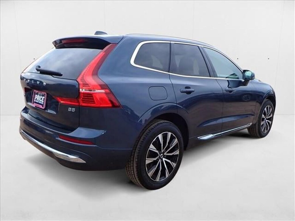 Used 2023 Volvo XC60 Plus Bright Theme Sport Utility