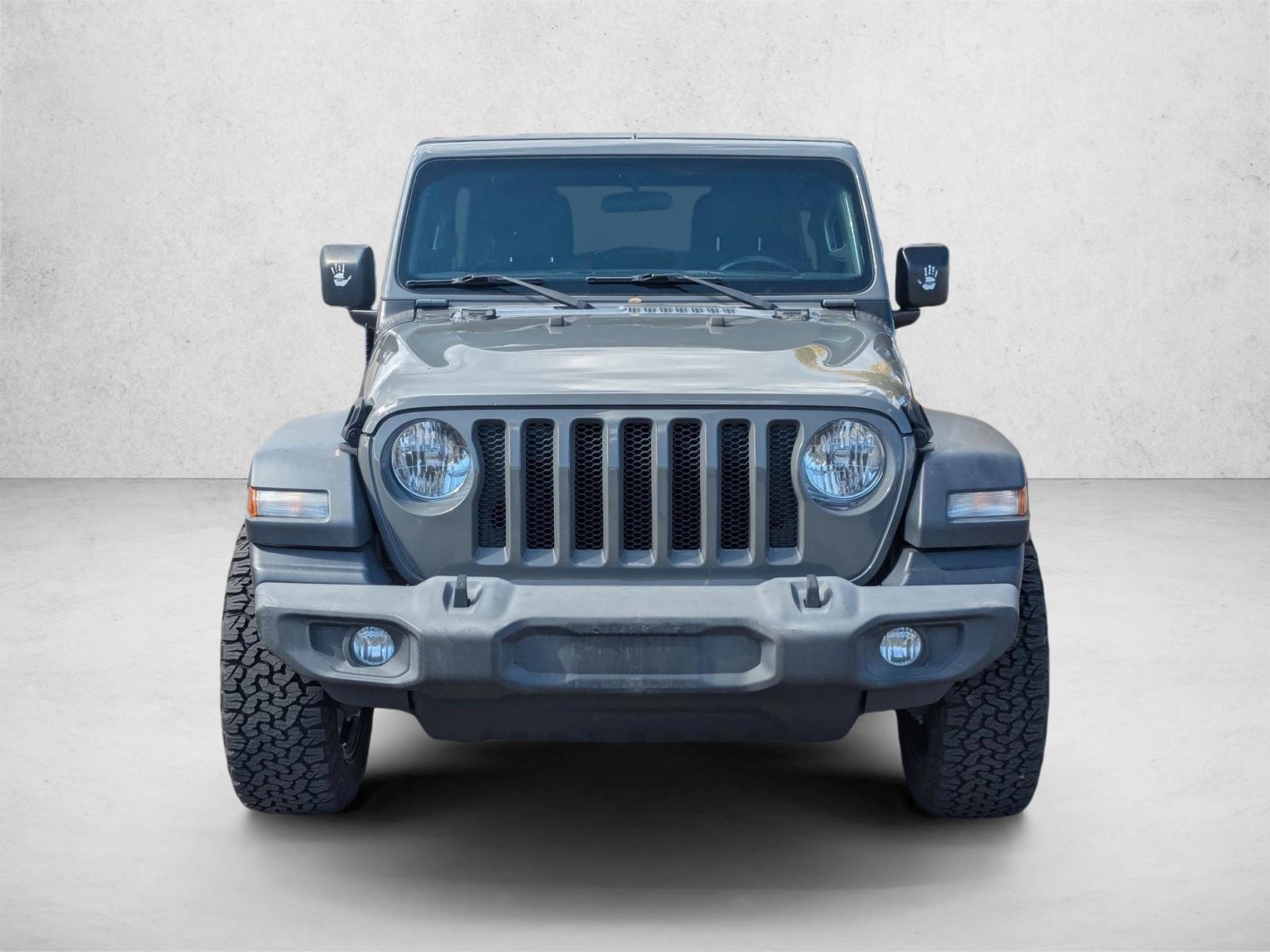 2018 Jeep Wrangler Sport S photo 2