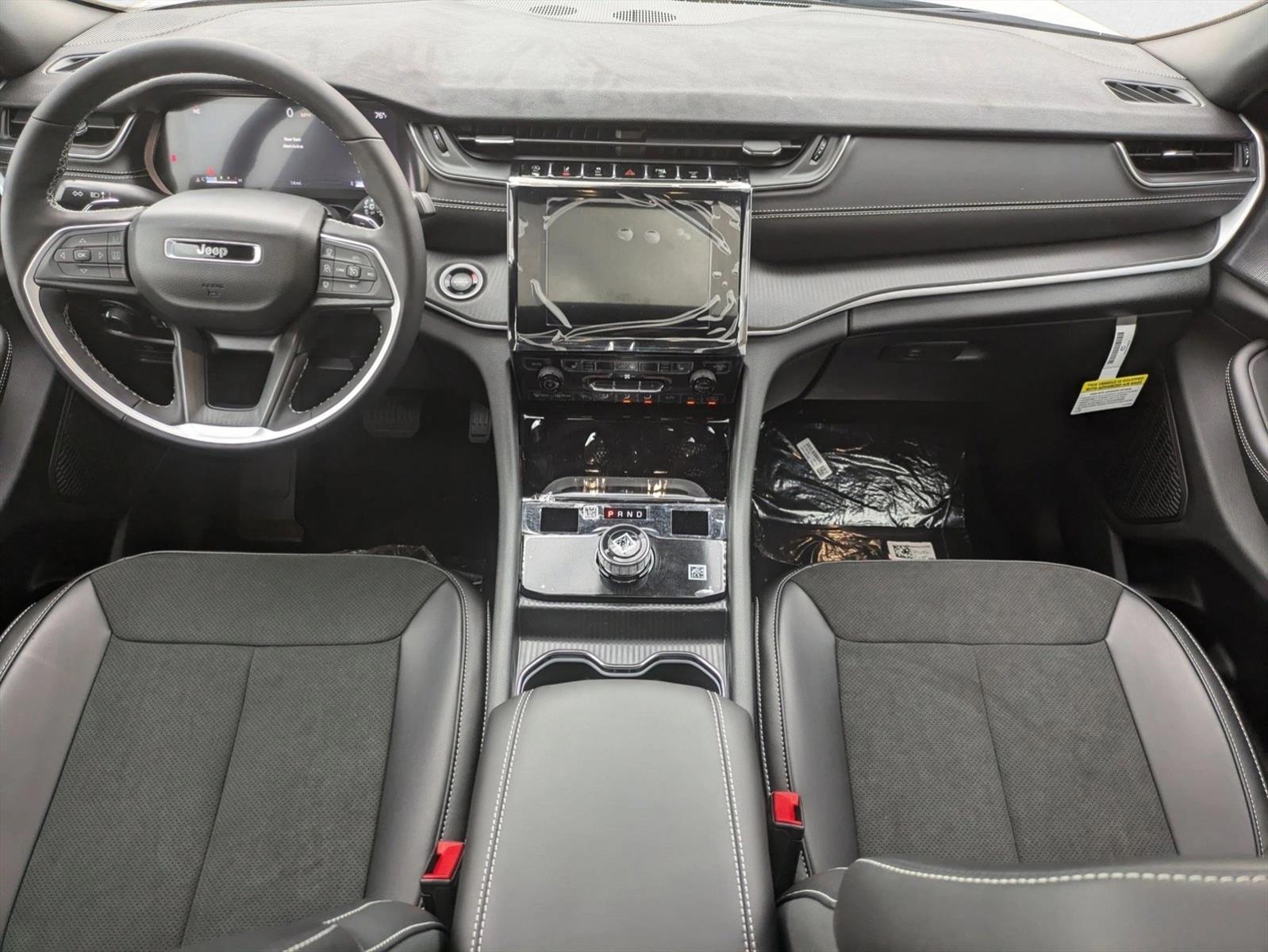 2025 Jeep Grand Cherokee L Altitude - Photo 15