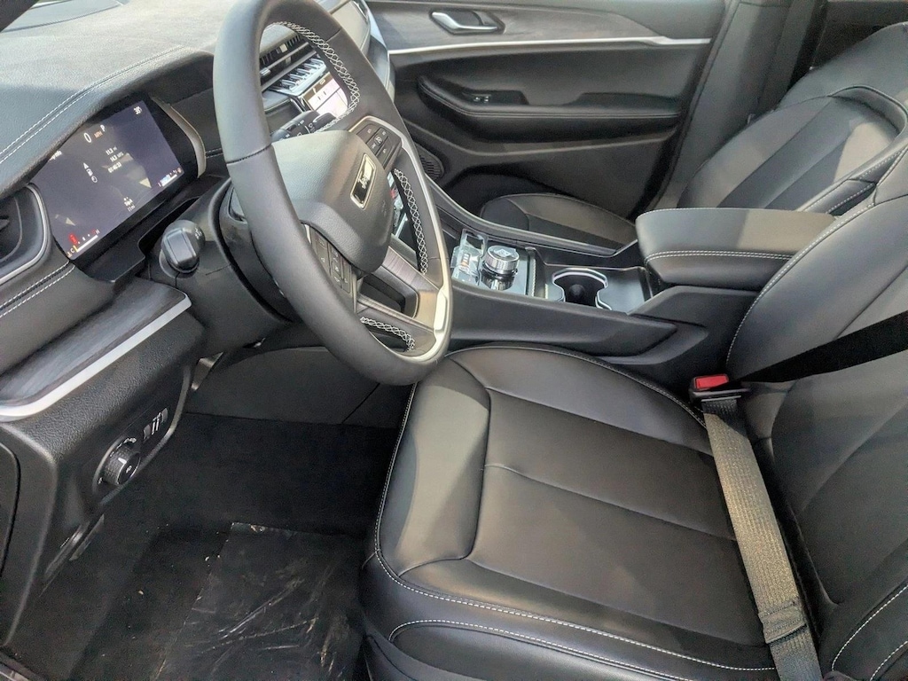 New 2025 Jeep Grand Cherokee Limited SUV