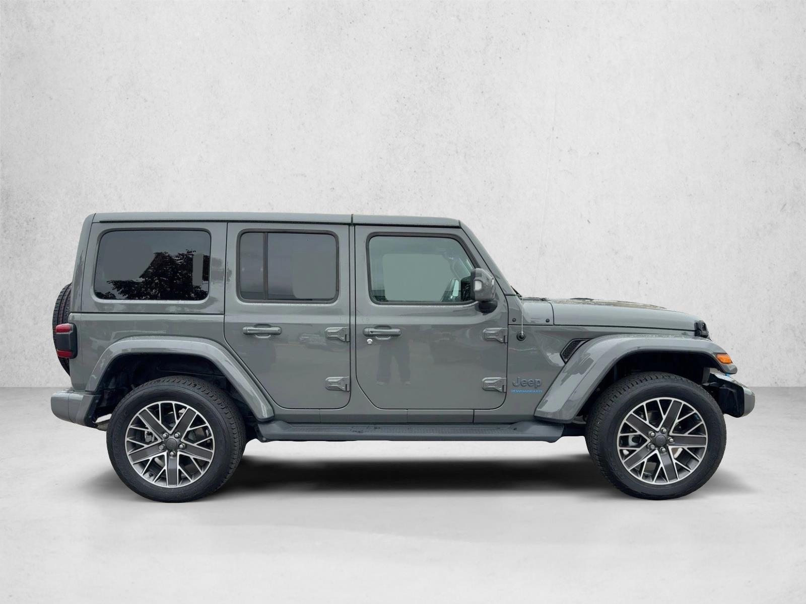 2023 Jeep Wrangler 4xe Sahara High Altitude photo 3