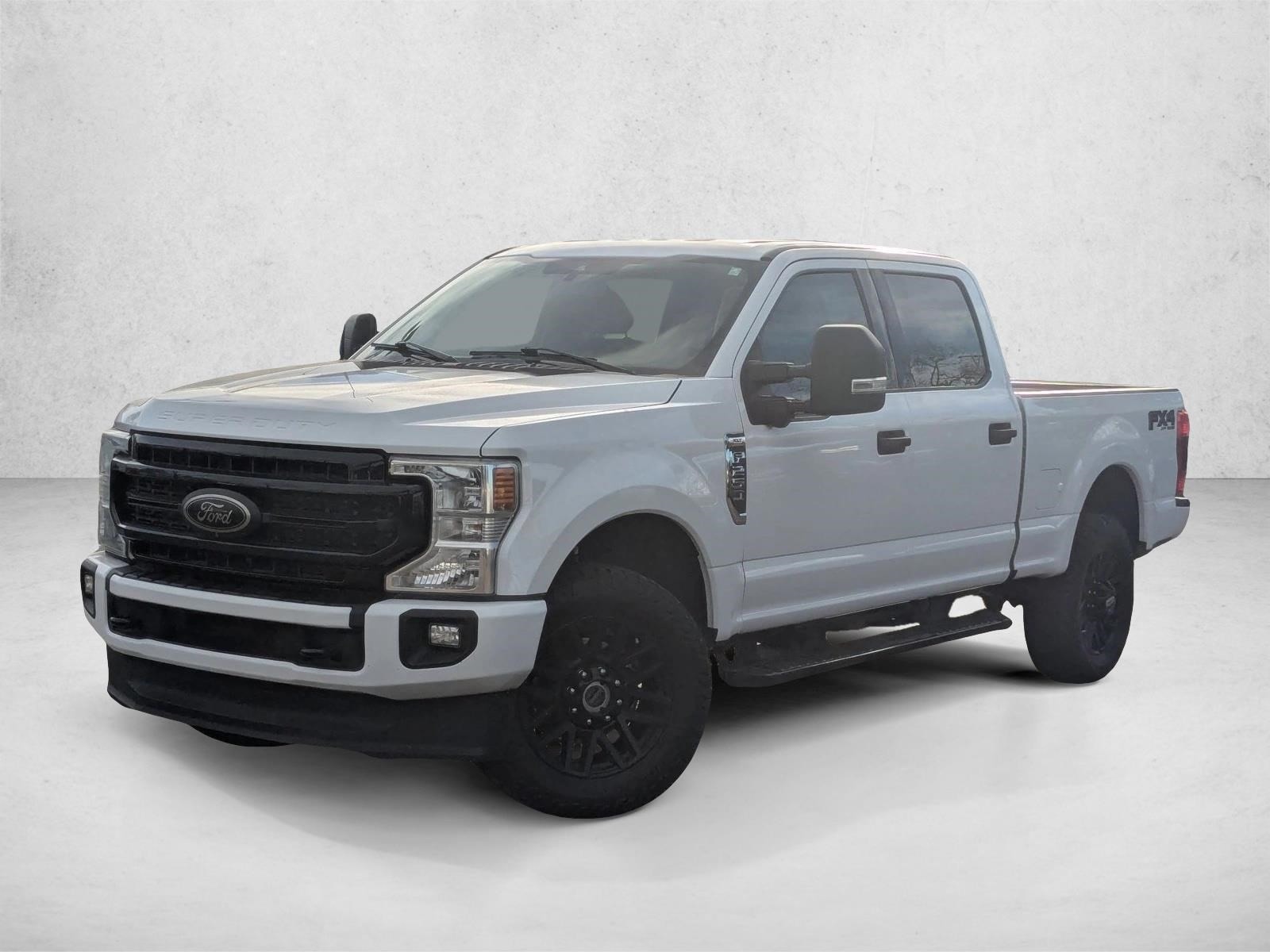 2022 Ford F-250 Super Duty XLT's photo
