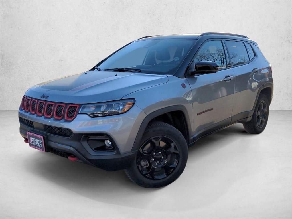 Used 2024 Jeep Compass Trailhawk Sport Utility