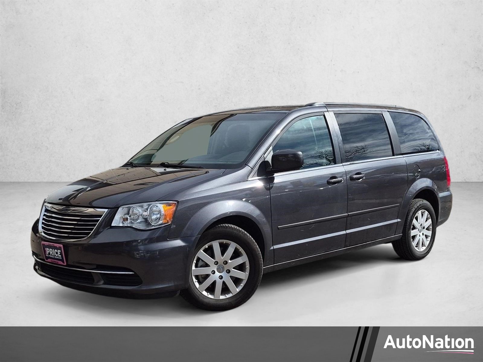 2016 Chrysler Town & Country Mini-van Passenger 